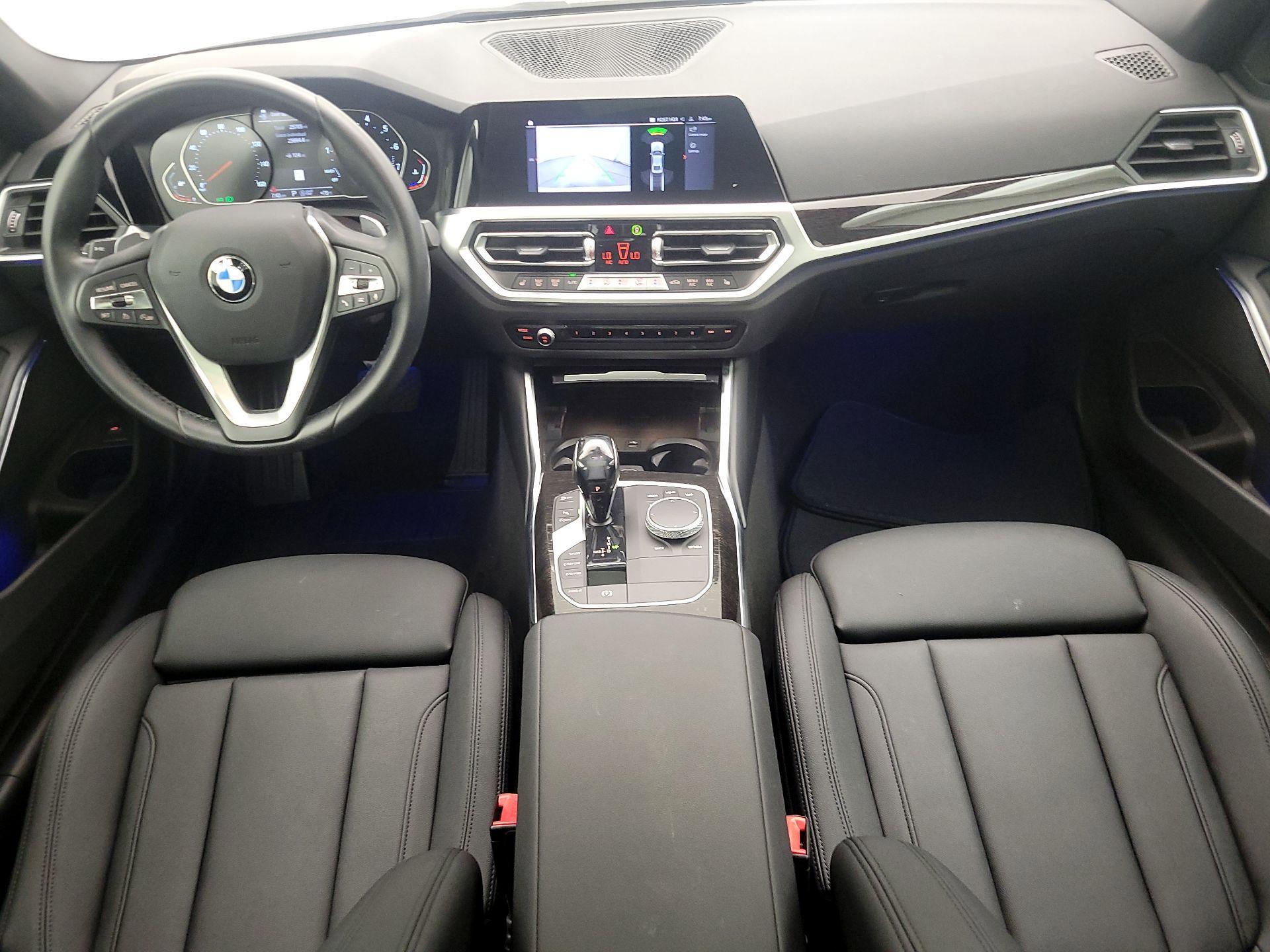 Thumbnail: 2021 BMW 3 Series - 9