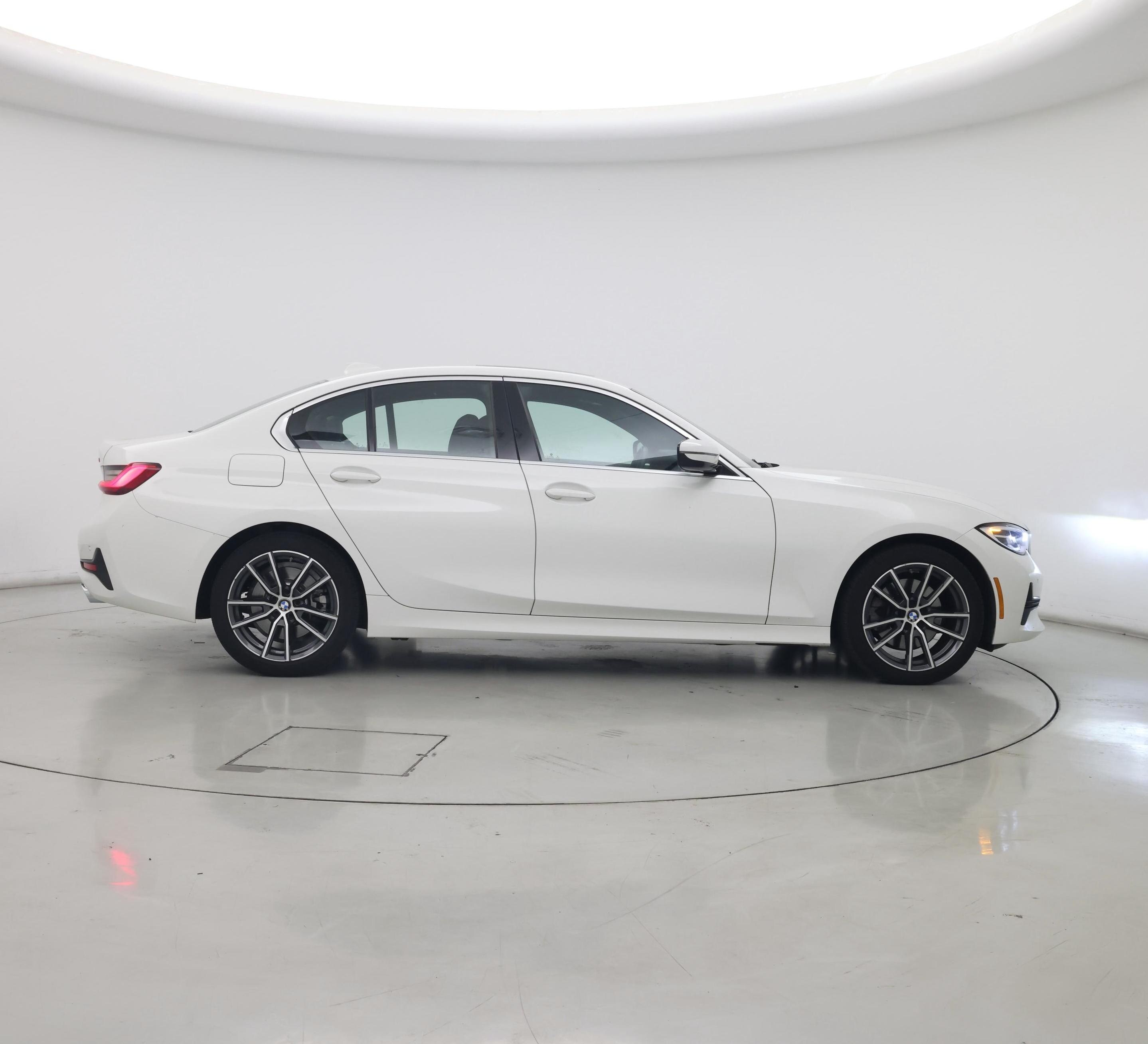 Thumbnail: 2021 BMW 3 Series - 7