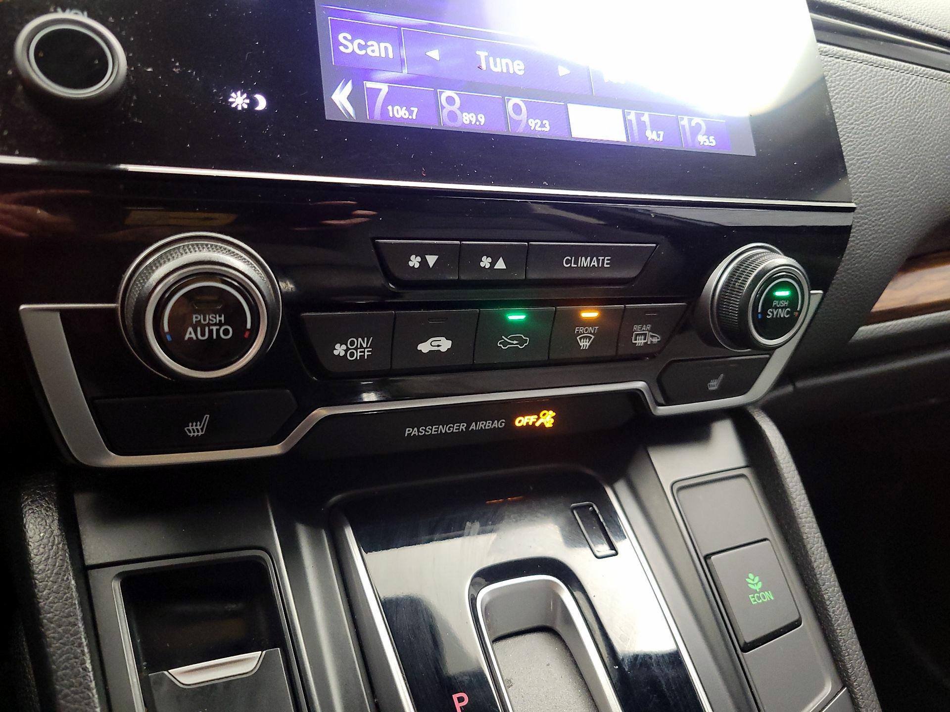 Thumbnail: 2019 Honda CR-V - 16