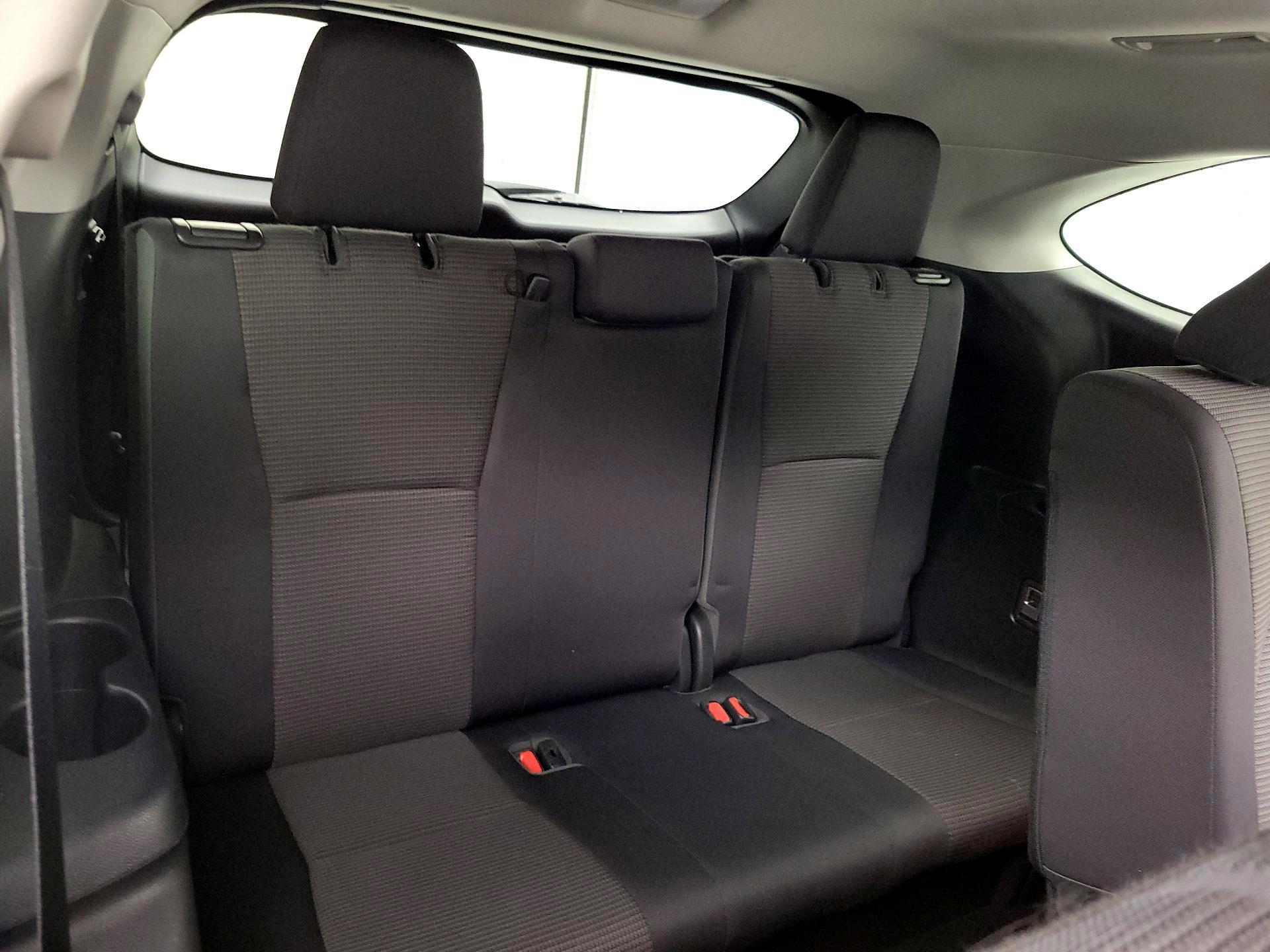 Thumbnail: 2021 Toyota Highlander - 20