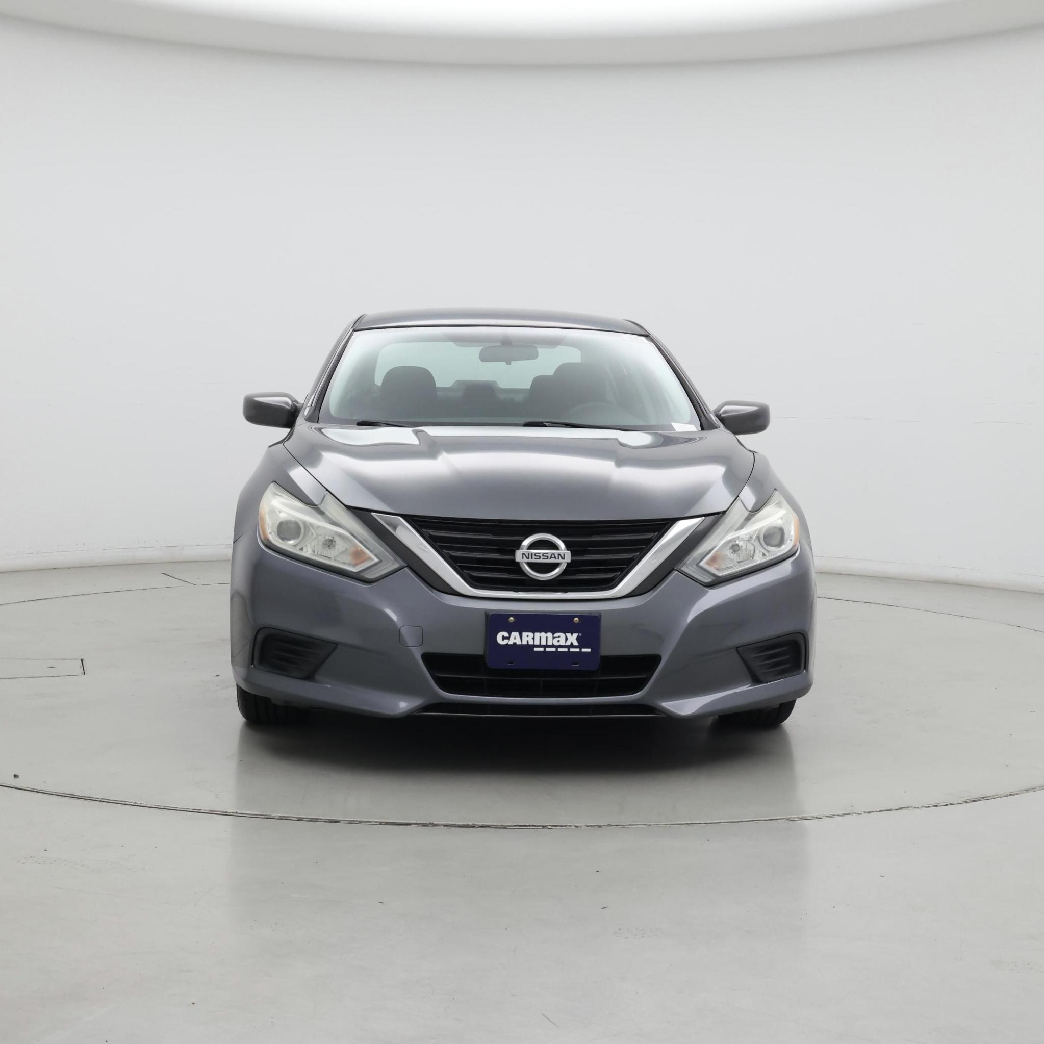 Thumbnail: 2016 Nissan Altima - 5