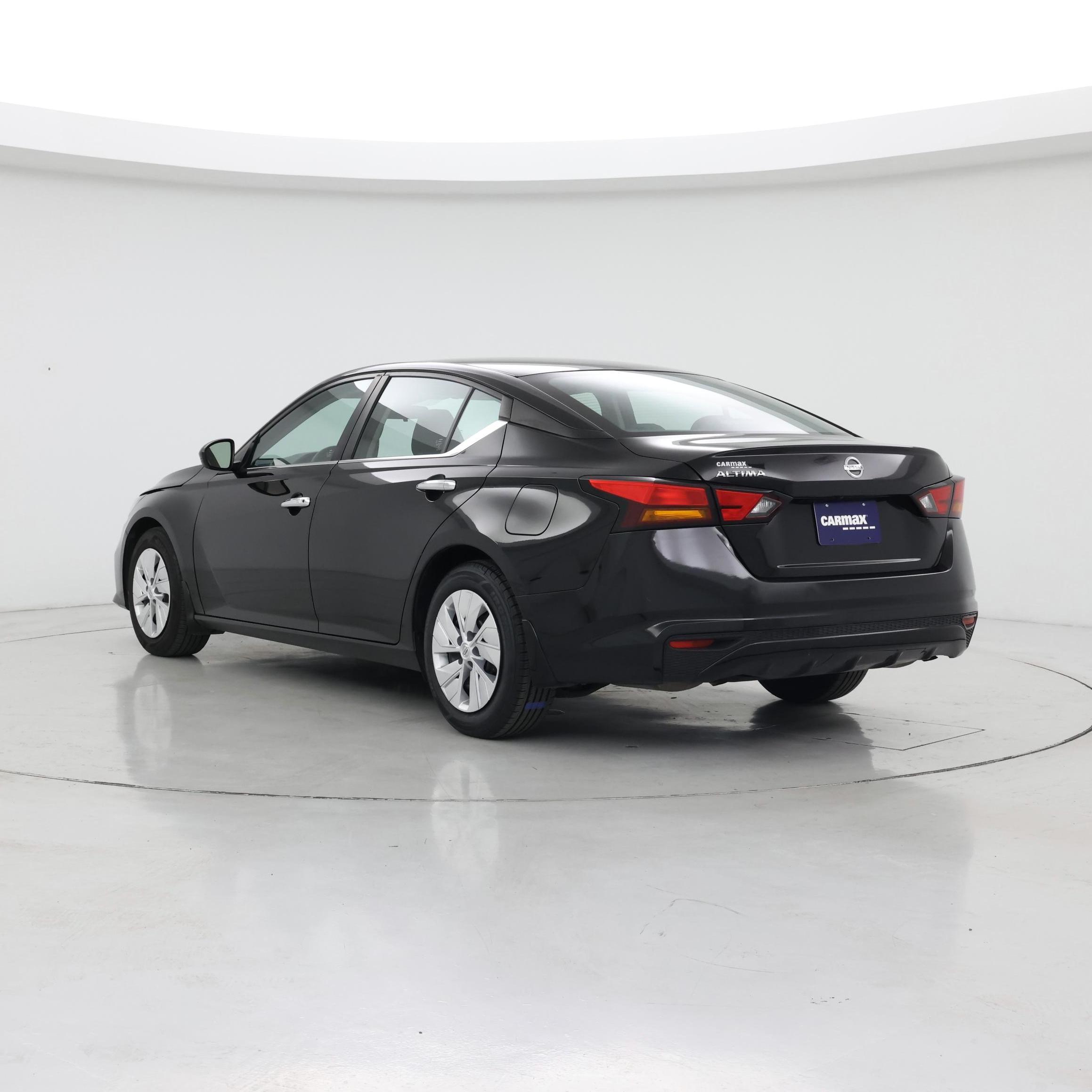 Thumbnail: 2022 Nissan Altima - 2