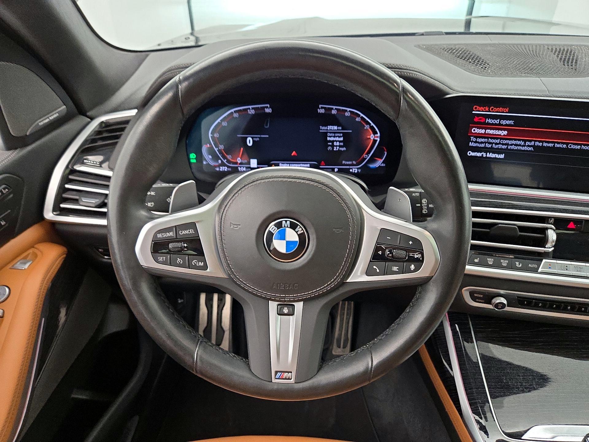 Thumbnail: 2022 BMW X7 - 10
