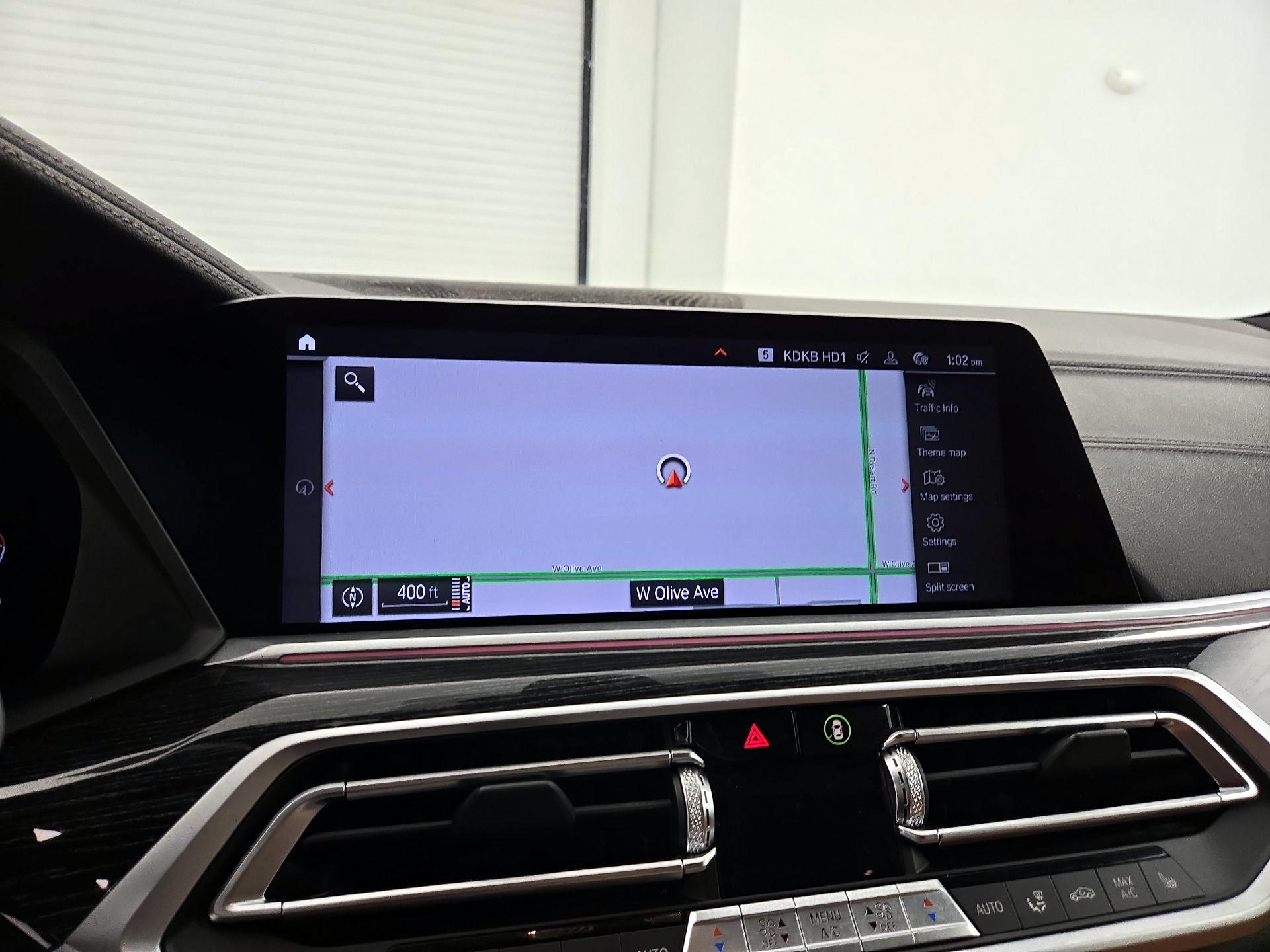 Thumbnail: 2022 BMW X7 - 14