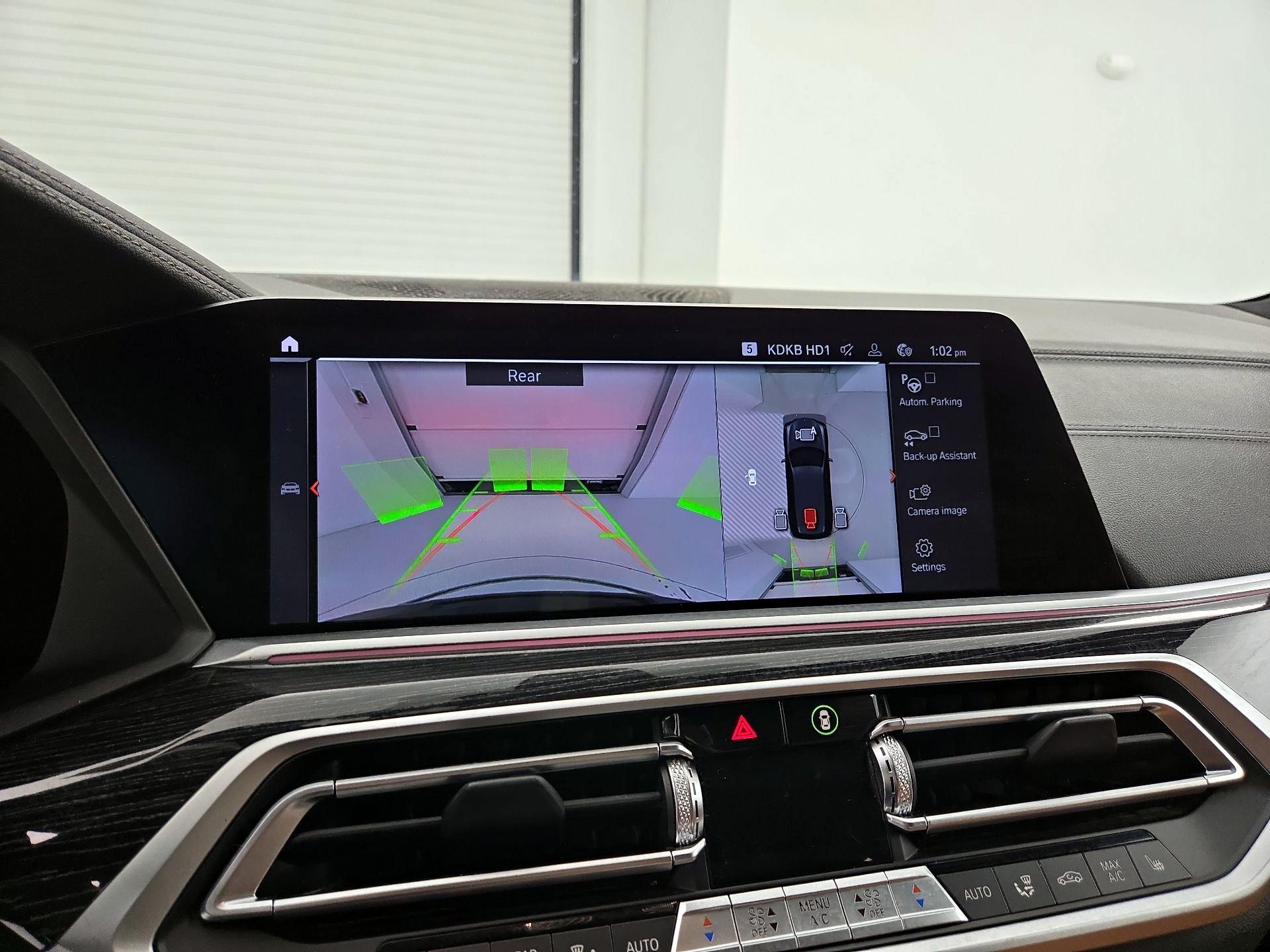 Thumbnail: 2022 BMW X7 - 15
