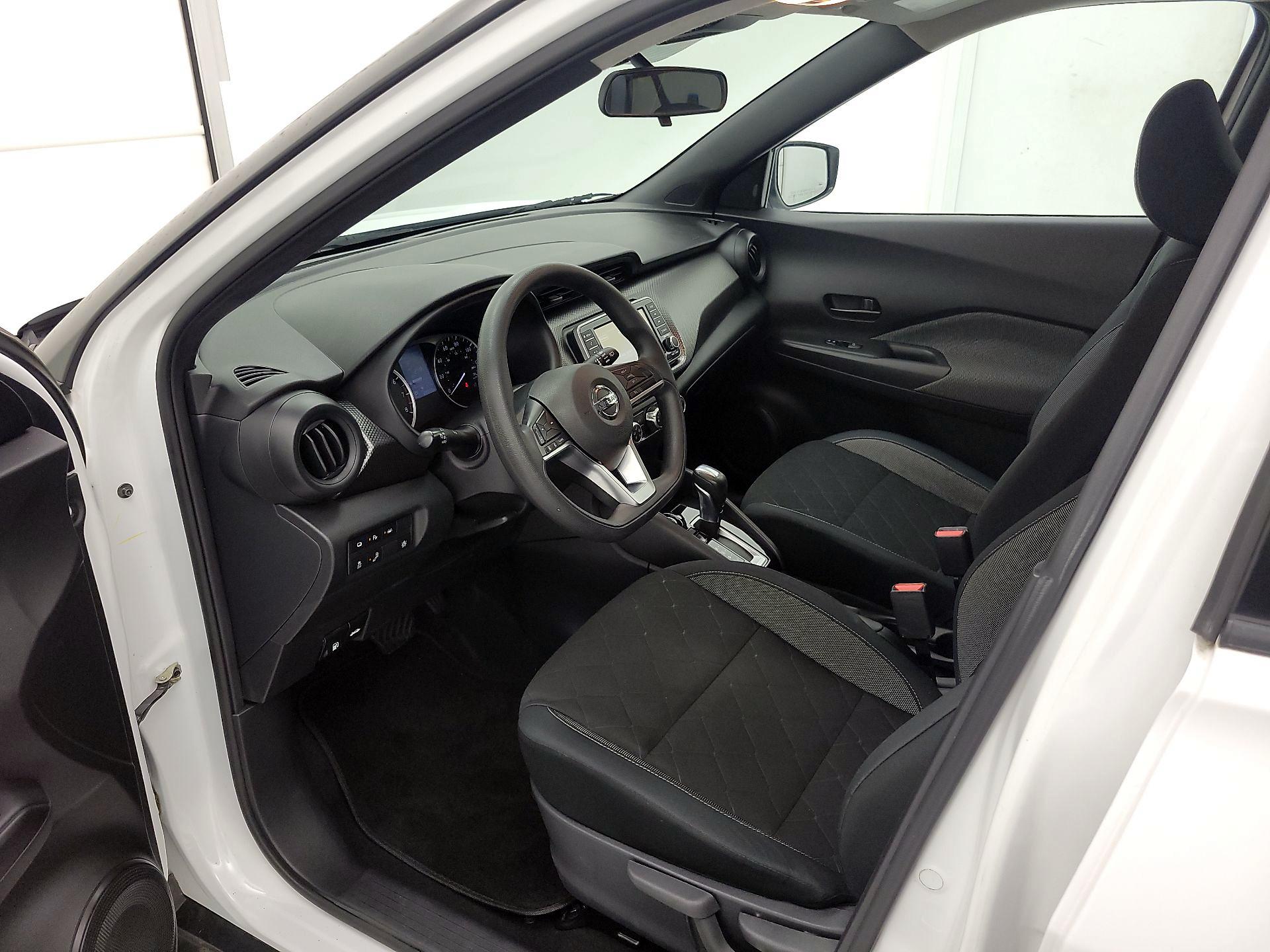 Thumbnail: 2020 Nissan Kicks - 11