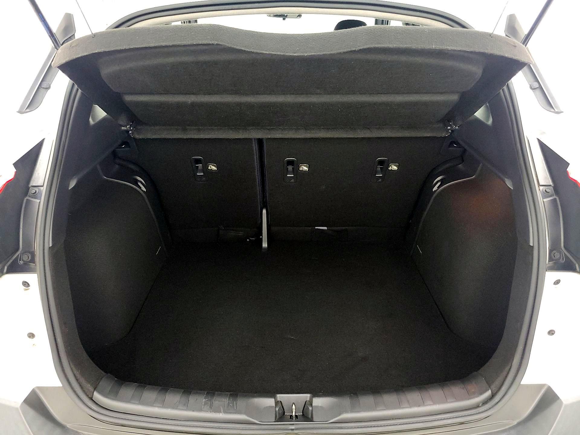 Thumbnail: 2020 Nissan Kicks - 20