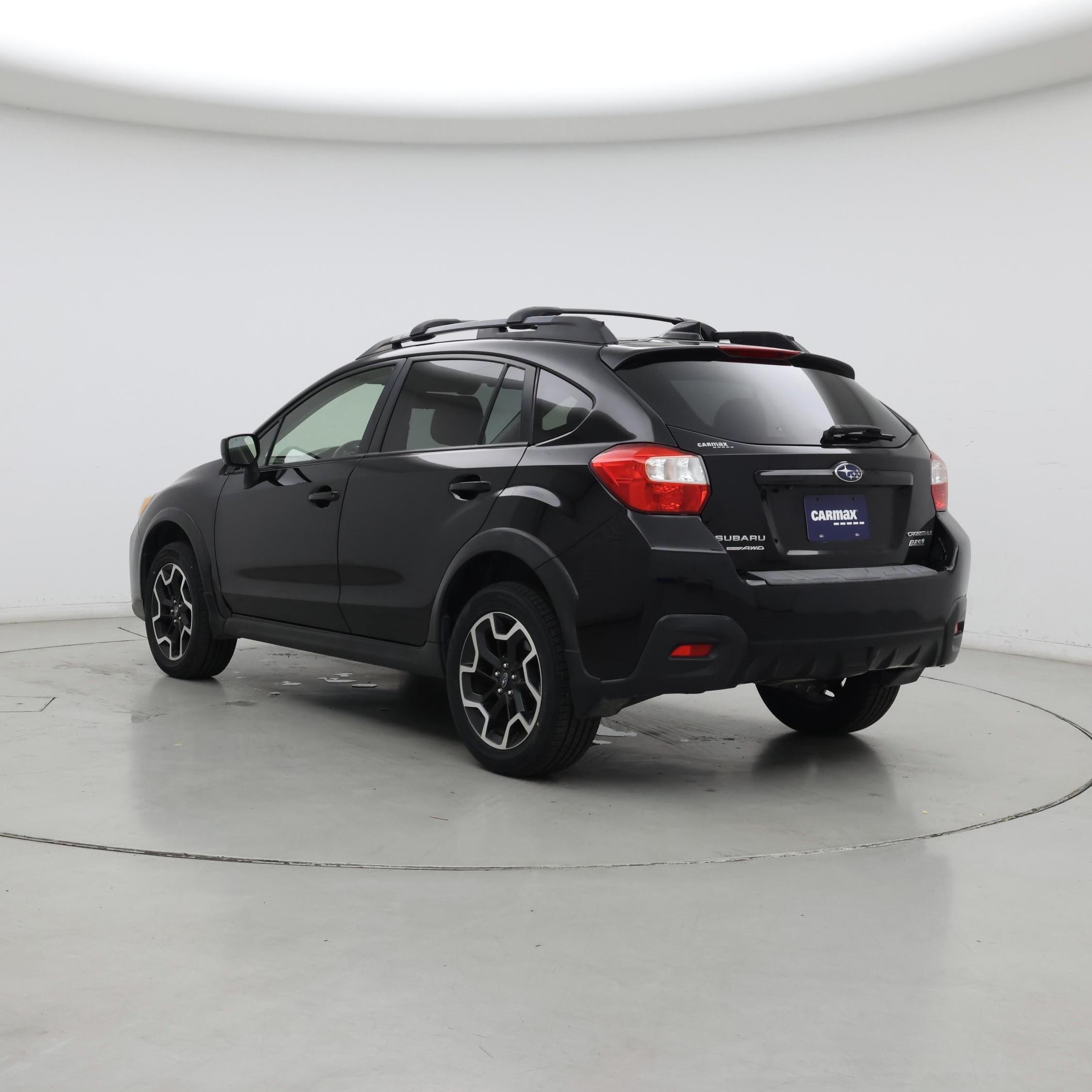 Thumbnail: 2017 Subaru Crosstrek - 2
