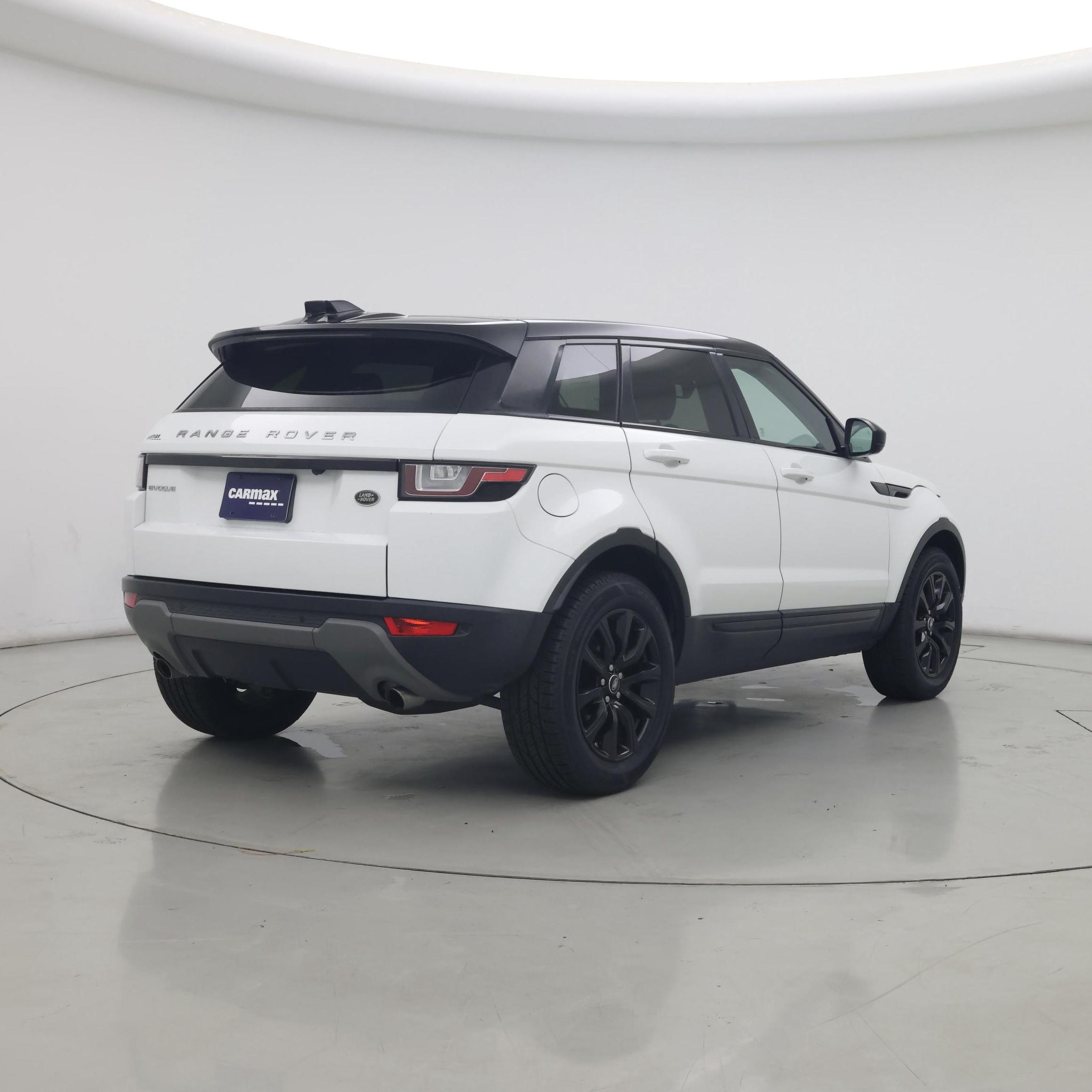 Thumbnail: 2019 Land Rover Range Rover Evoque - 8