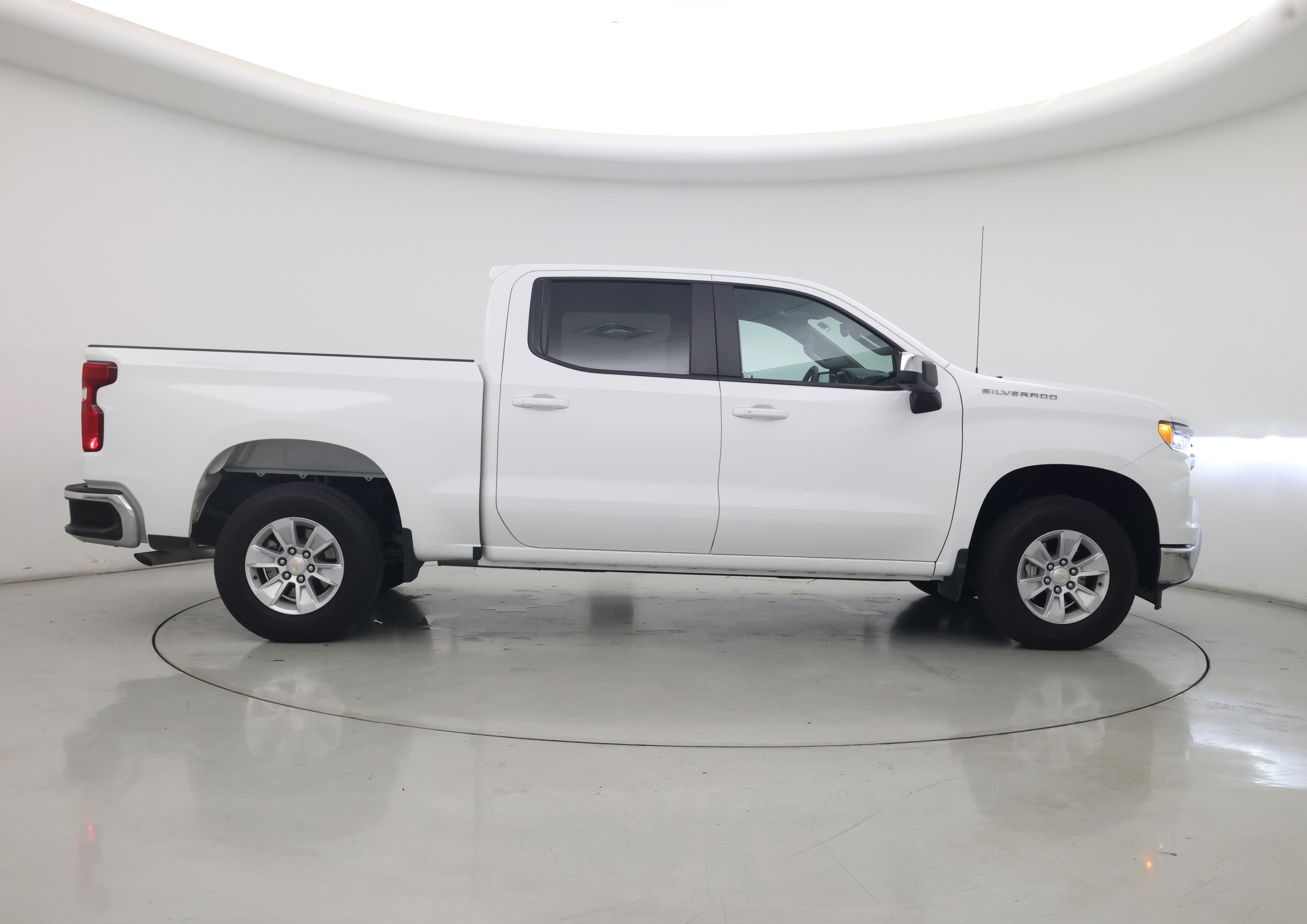 Thumbnail: 2024 Chevrolet Silverado 1500 - 7