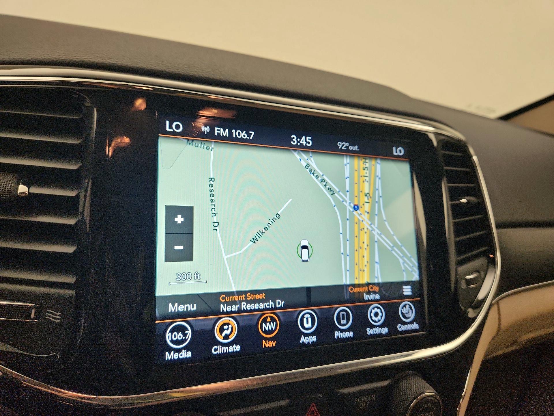 Thumbnail: 2020 Jeep Grand Cherokee - 14
