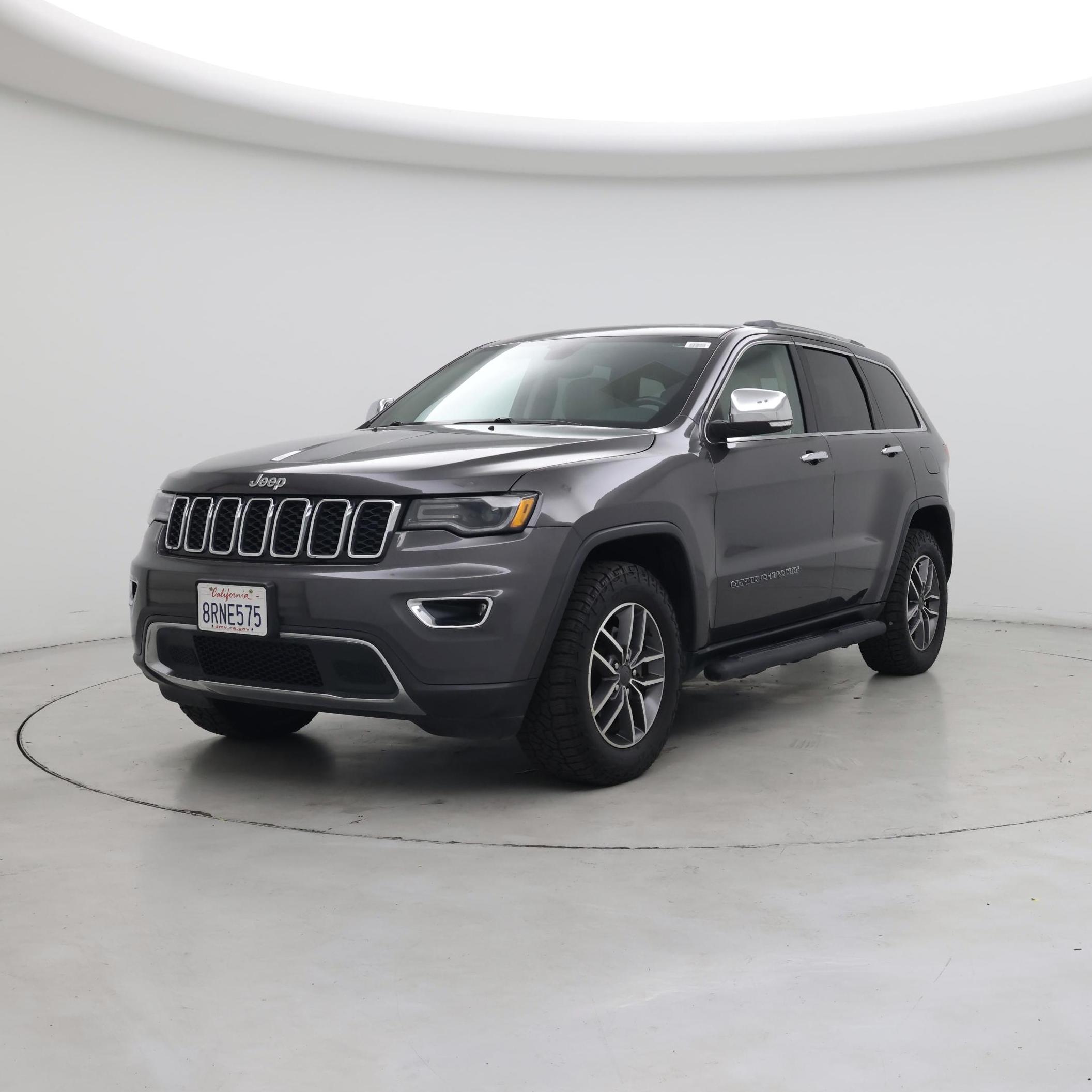 Thumbnail: 2020 Jeep Grand Cherokee - 4