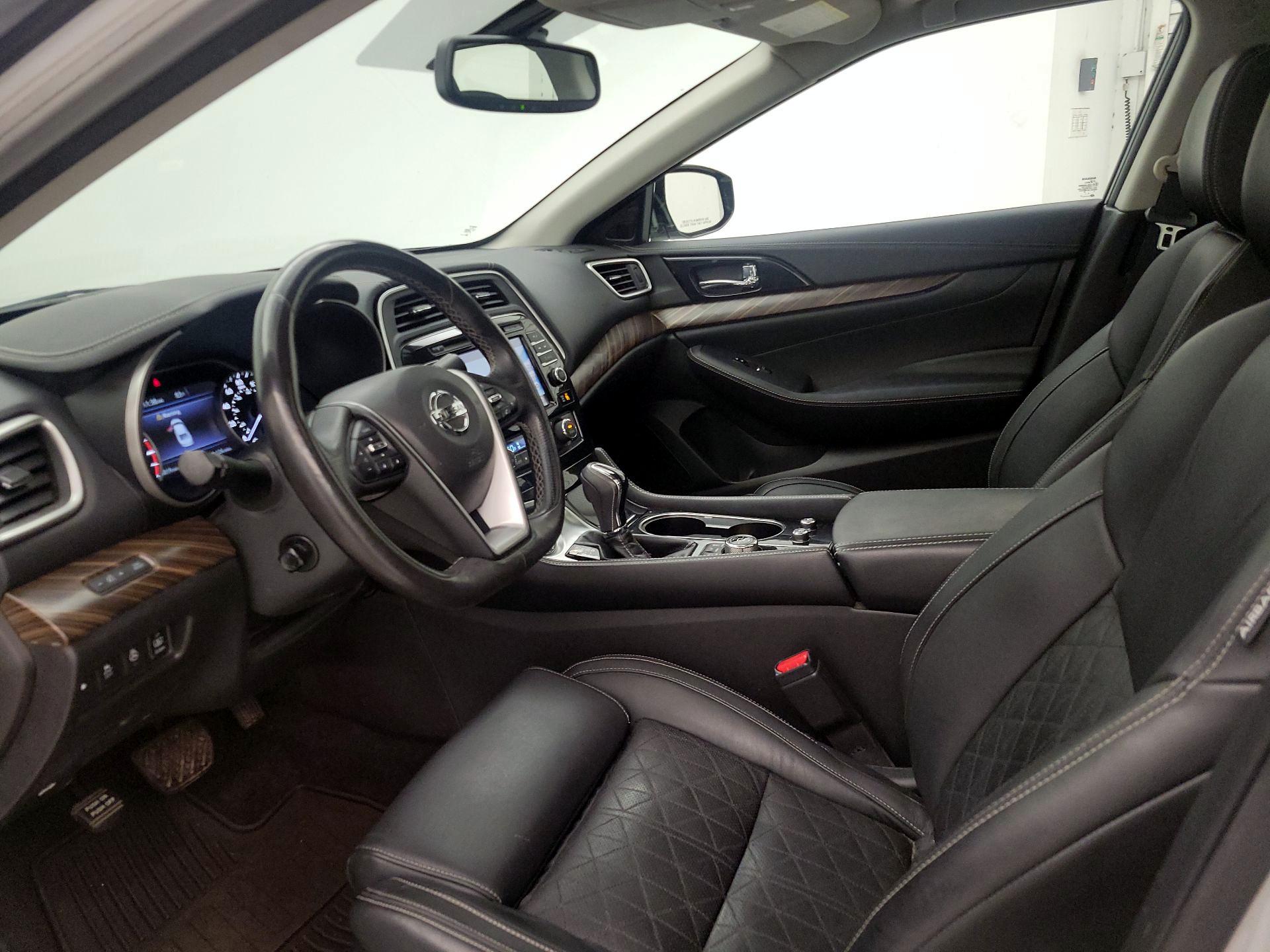 Thumbnail: 2016 Nissan Maxima - 11