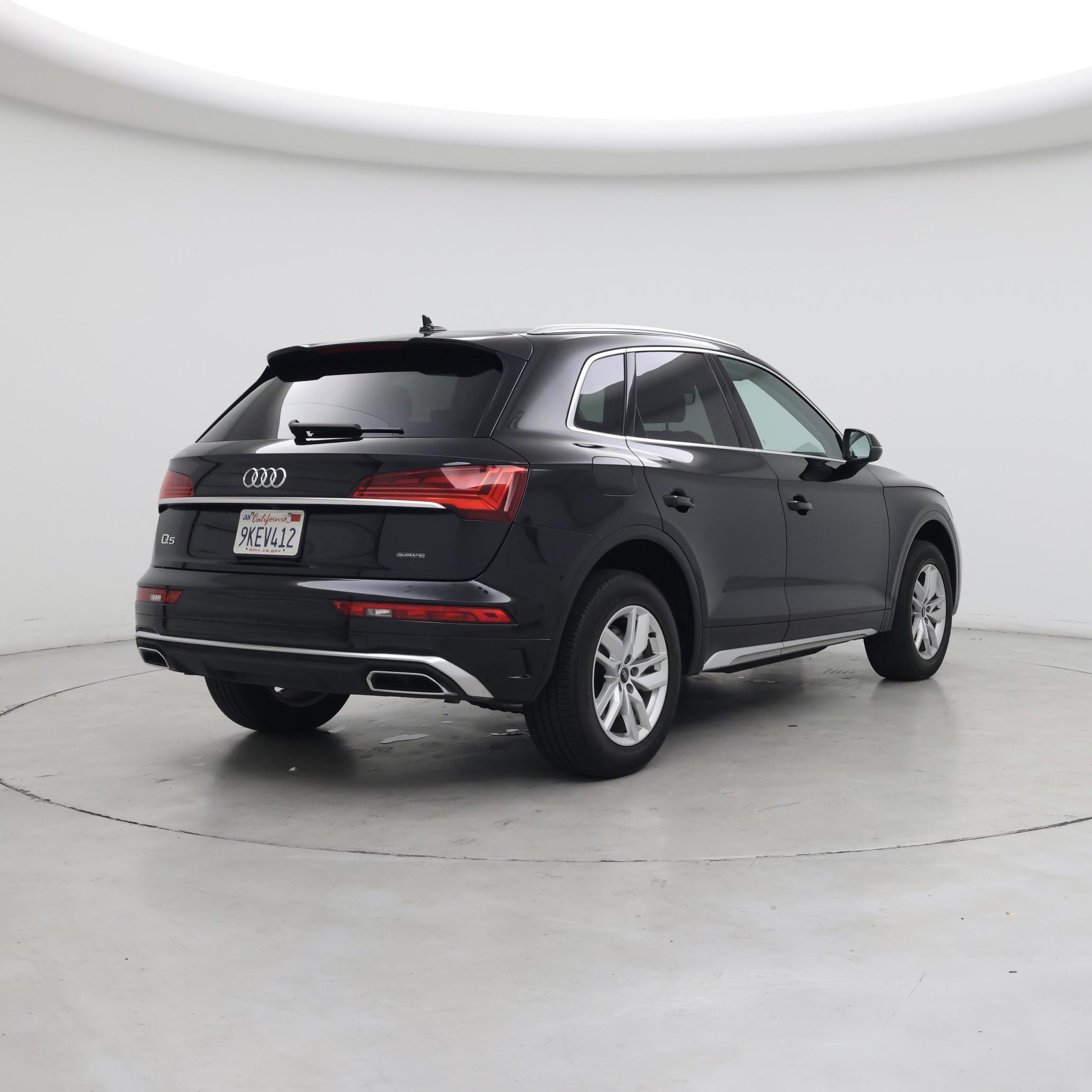 Thumbnail: 2024 Audi Q5 - 8