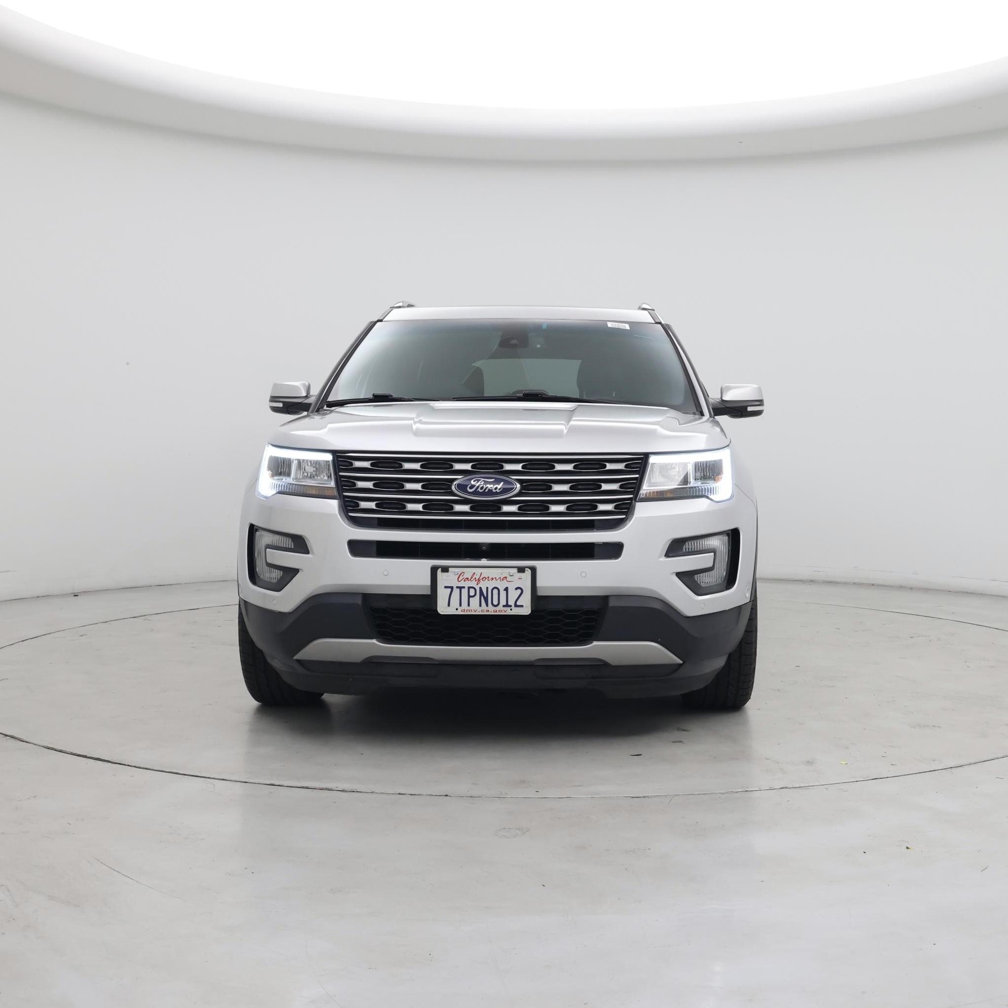 Thumbnail: 2016 Ford Explorer - 5