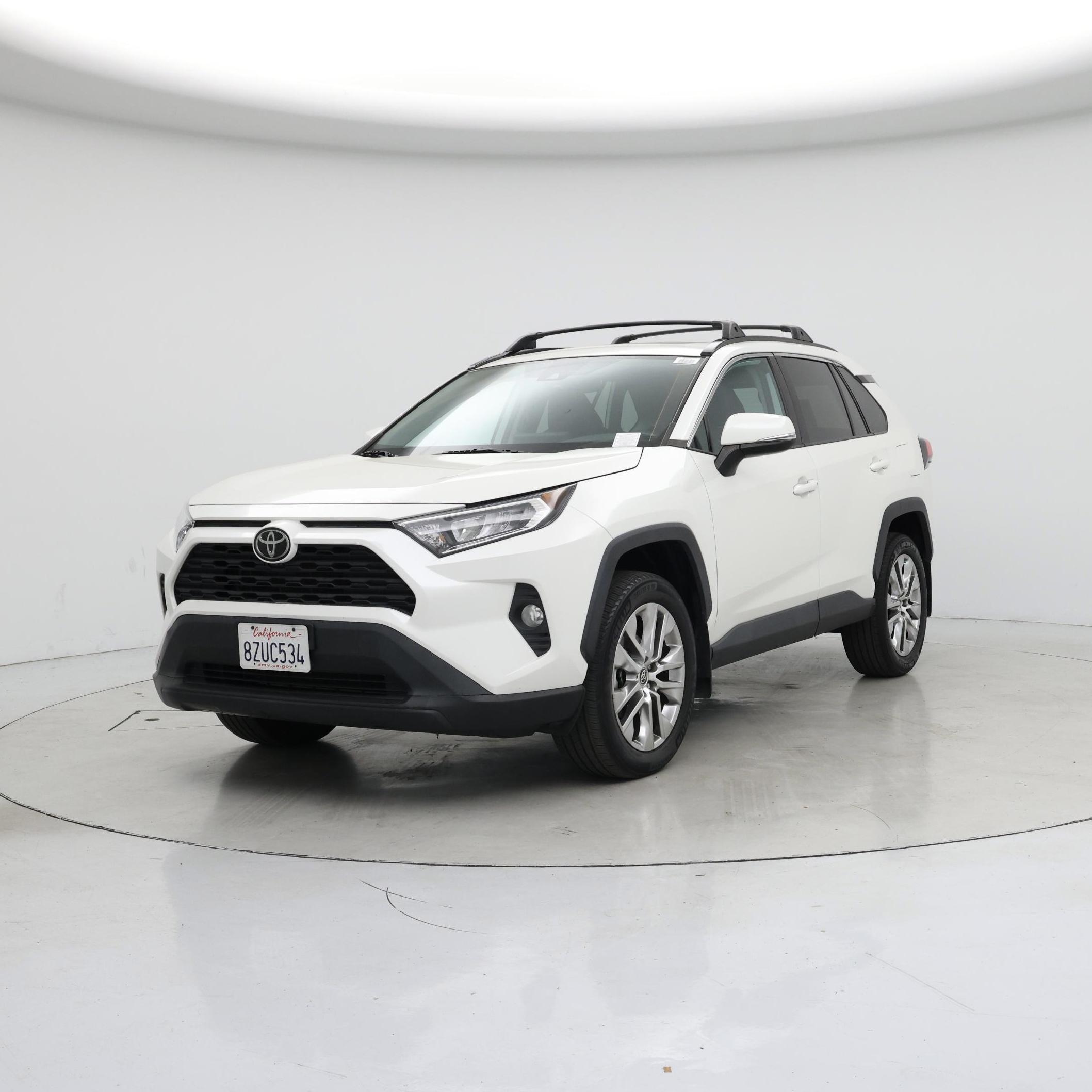 Thumbnail: 2021 Toyota RAV4 - 4