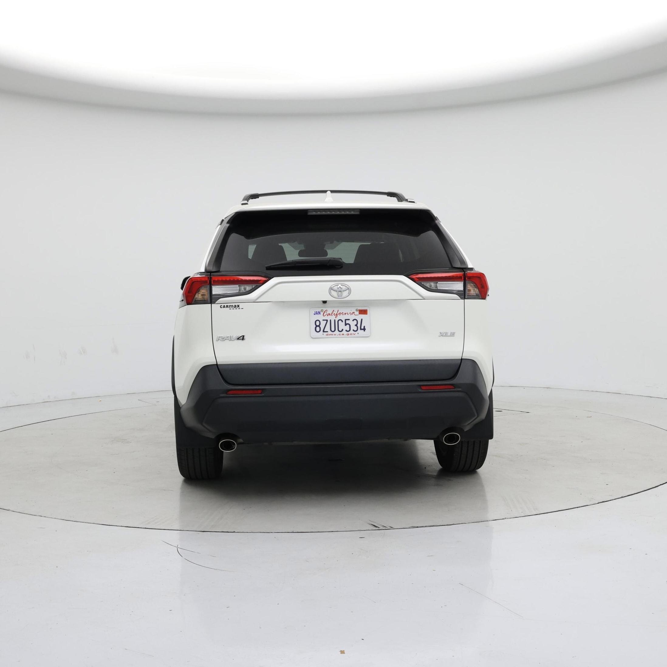 Thumbnail: 2021 Toyota RAV4 - 6
