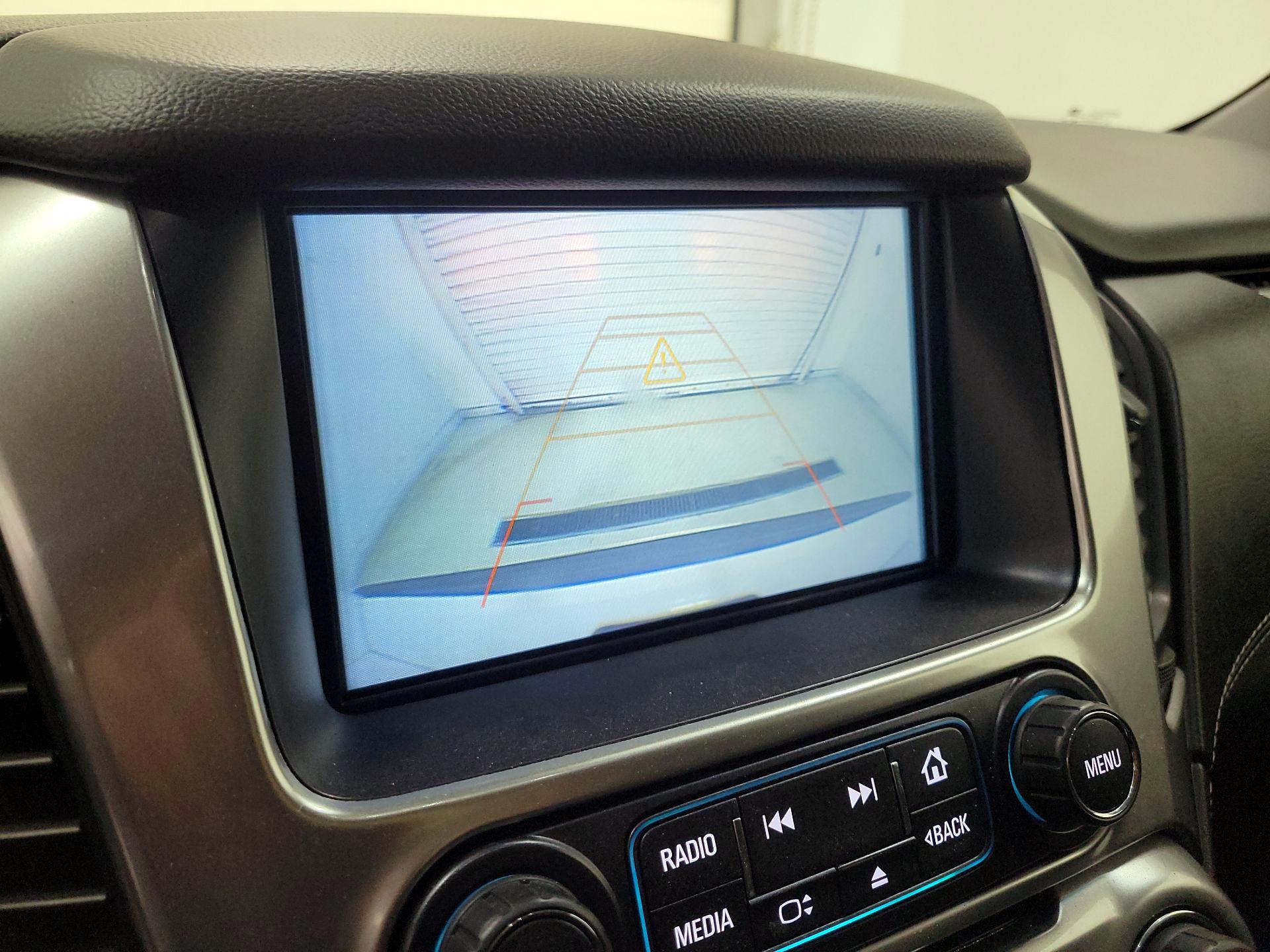 Thumbnail: 2020 Chevrolet Suburban - 15