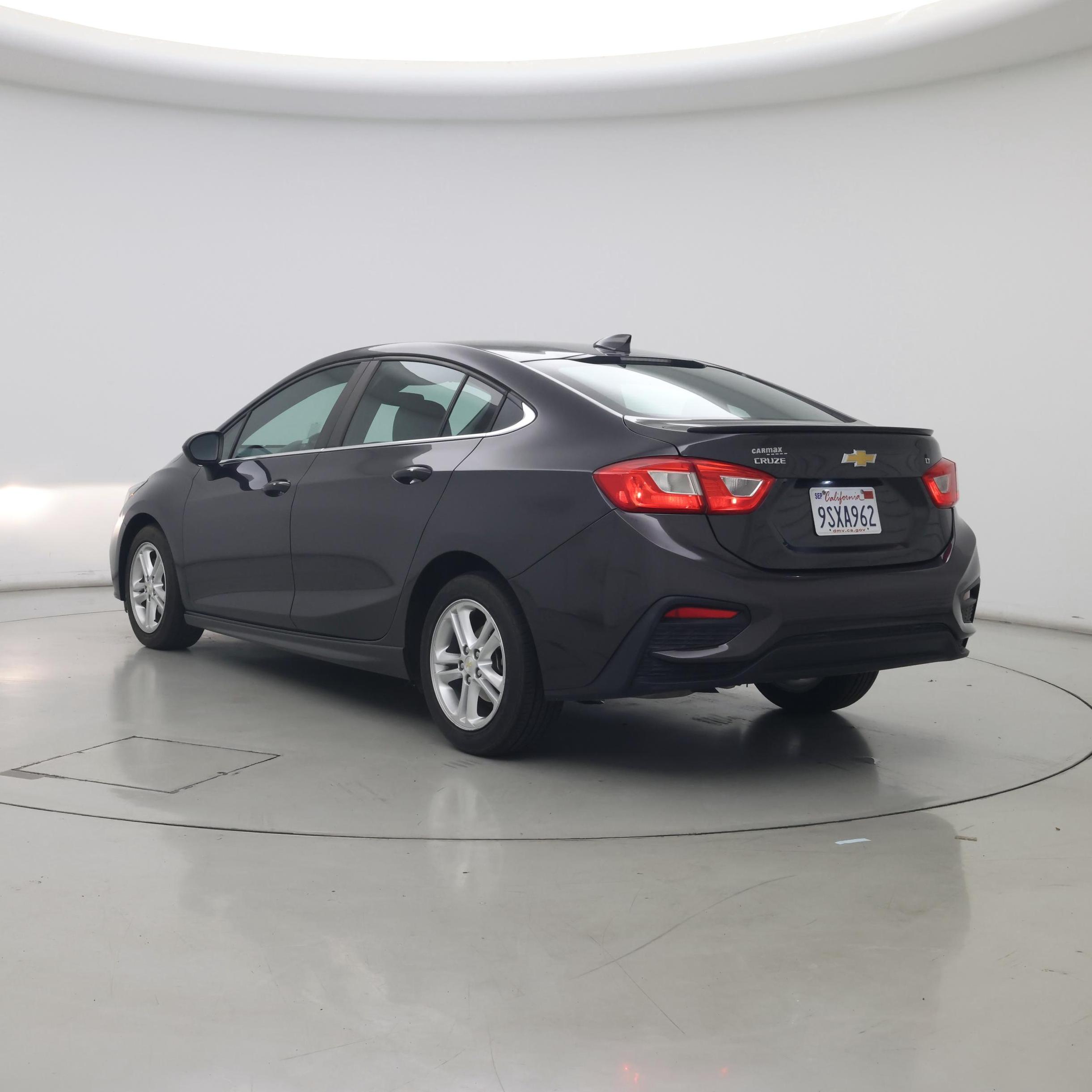Thumbnail: 2016 Chevrolet Cruze - 2