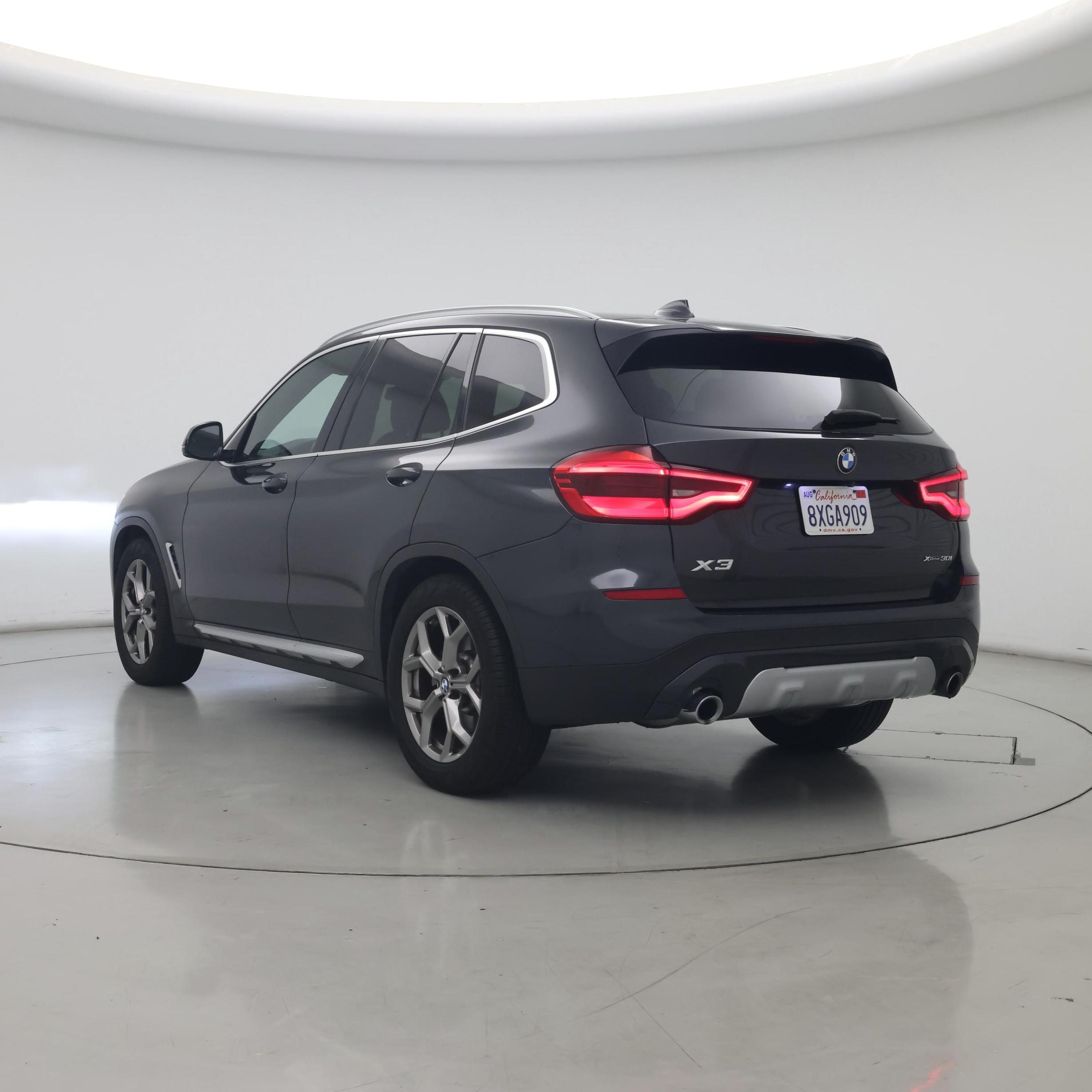 Thumbnail: 2021 BMW X3 - 2