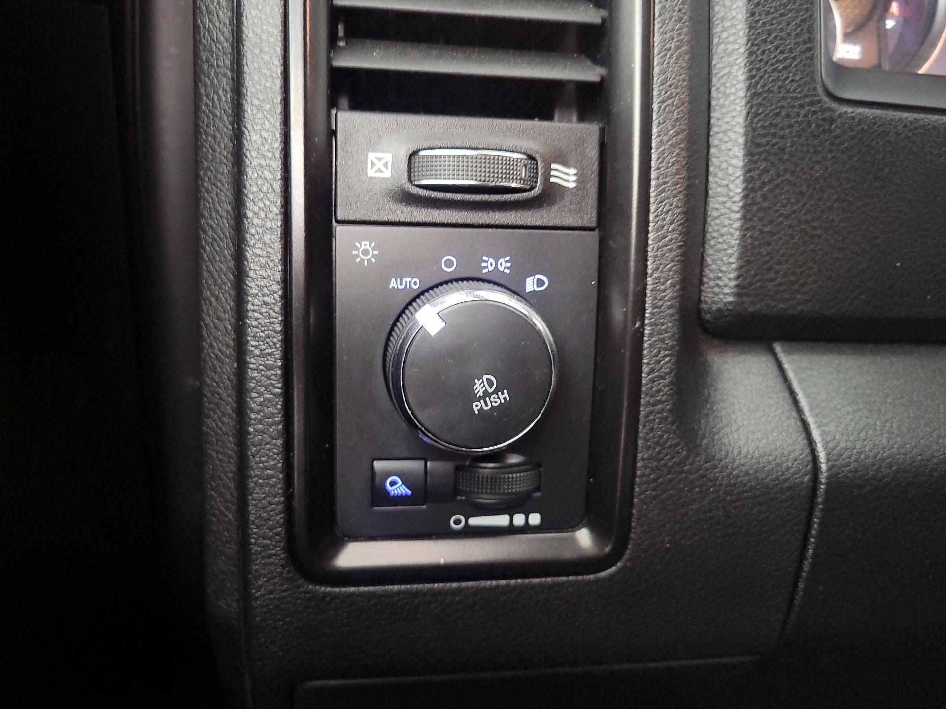 Thumbnail: 2017 RAM 1500 - 13