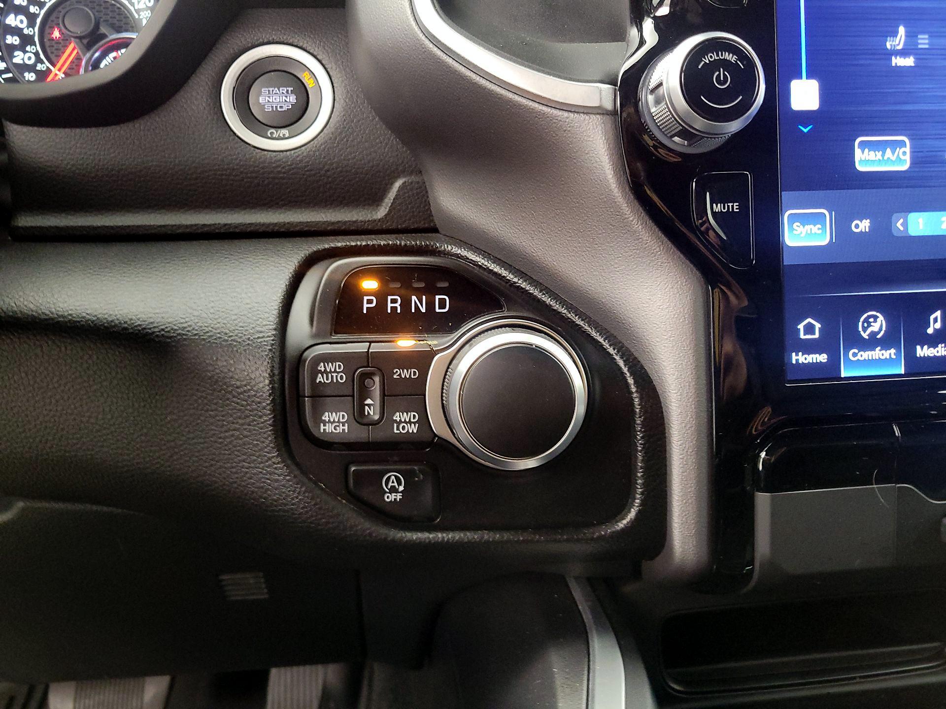 Thumbnail: 2023 RAM 1500 - 18