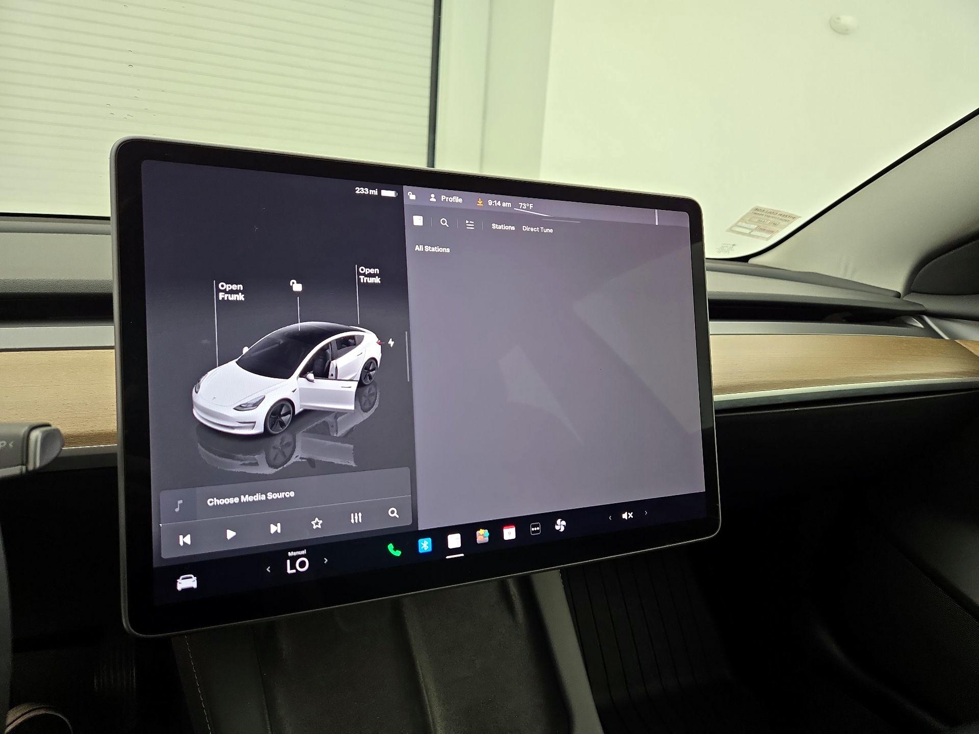 Thumbnail: 2023 Tesla Model 3 - 15