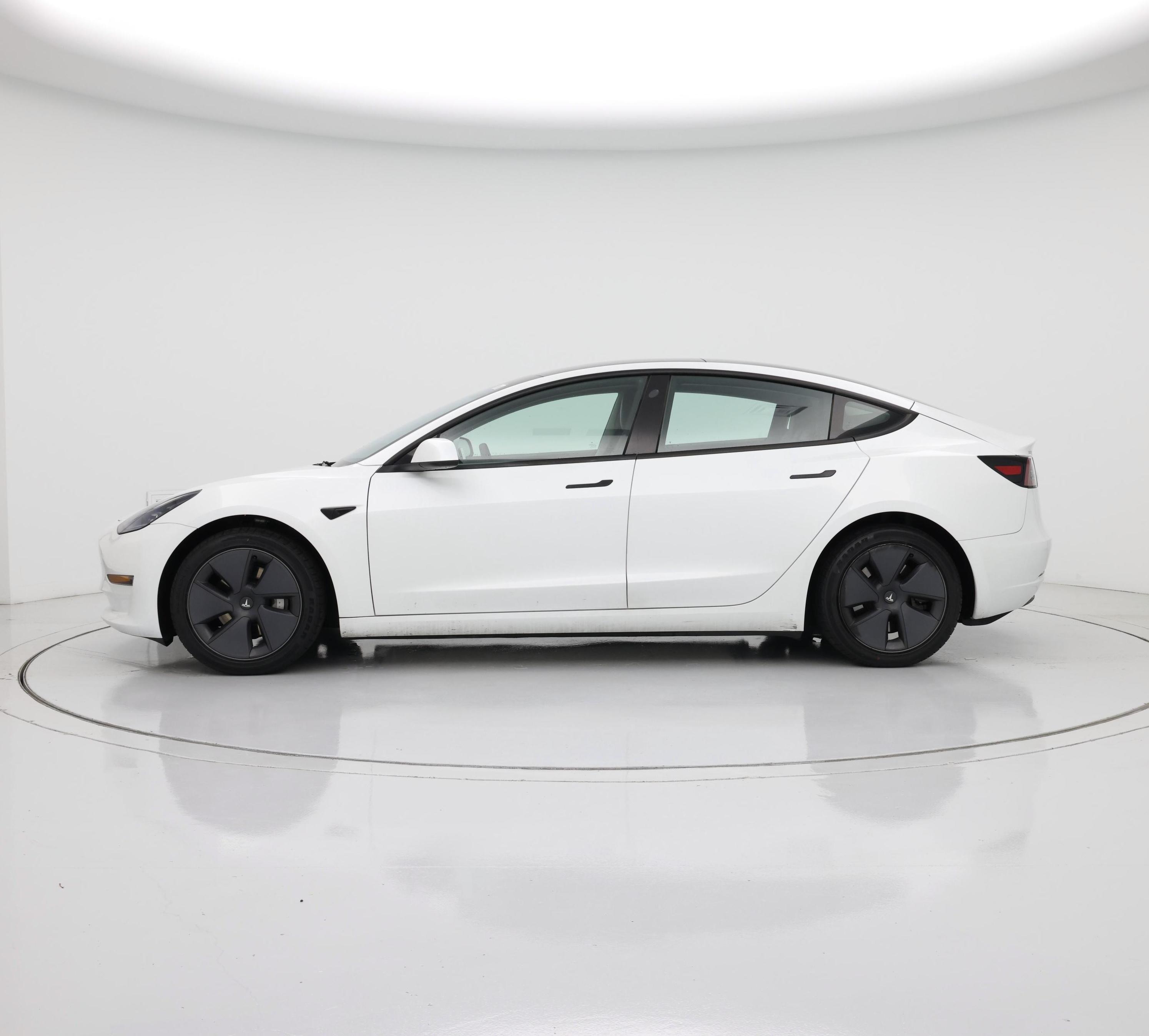 Thumbnail: 2023 Tesla Model 3 - 3