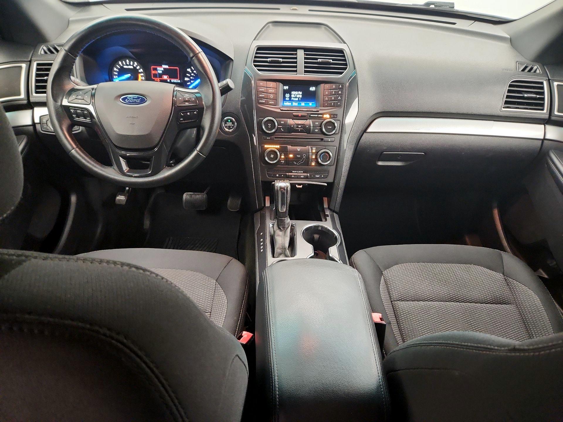 Thumbnail: 2017 Ford Explorer - 9