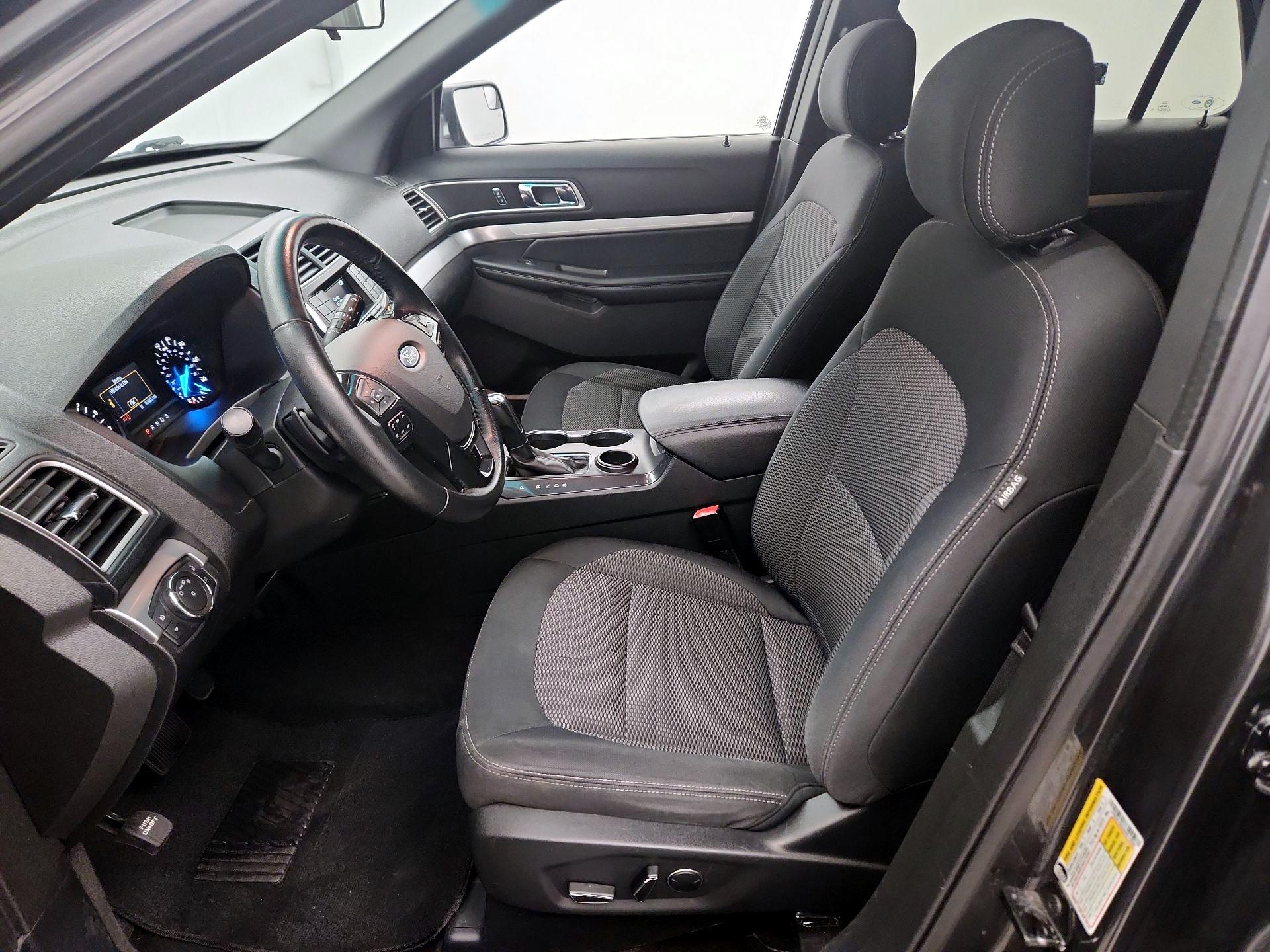 Thumbnail: 2017 Ford Explorer - 11