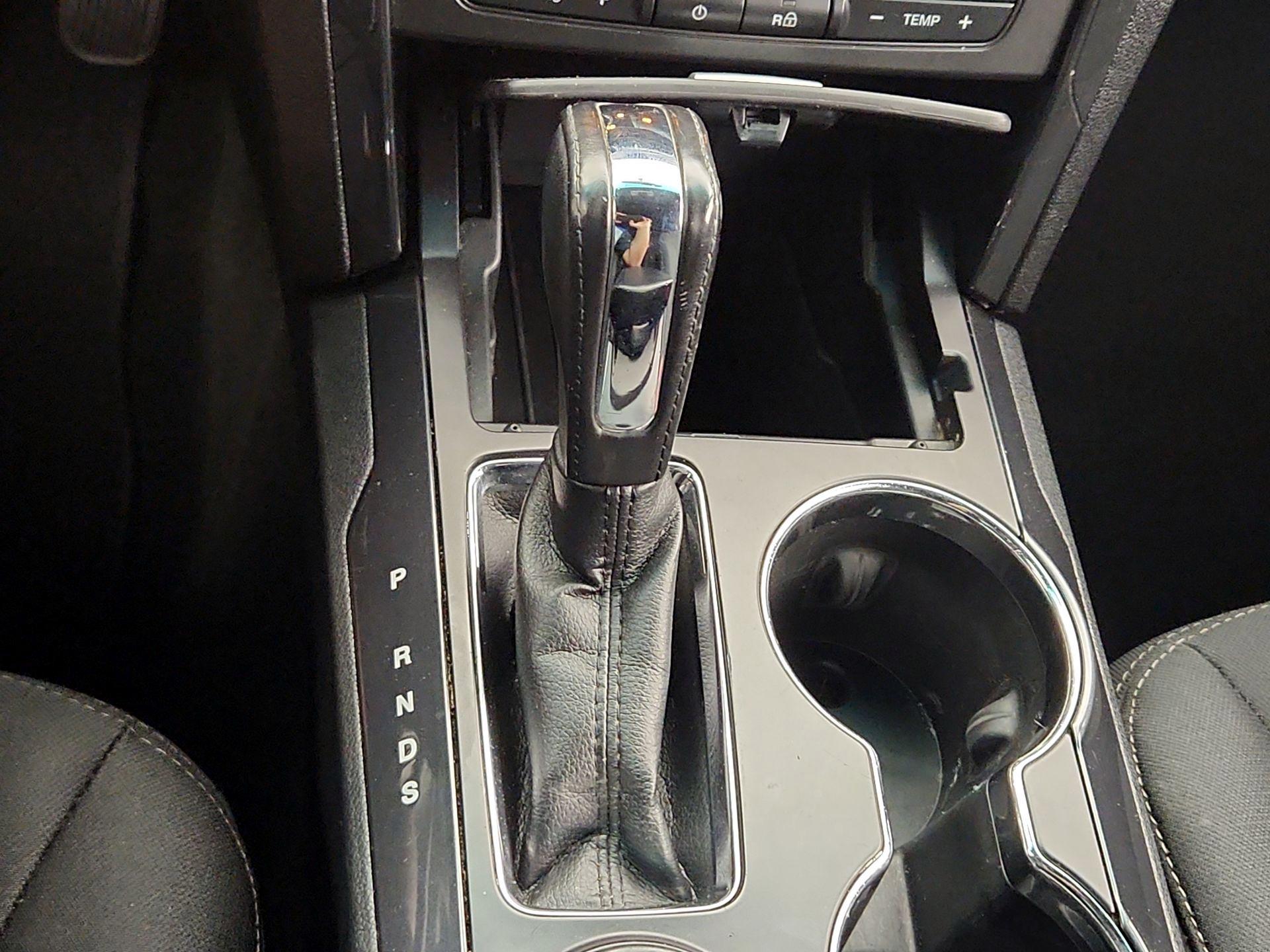 Thumbnail: 2017 Ford Explorer - 17