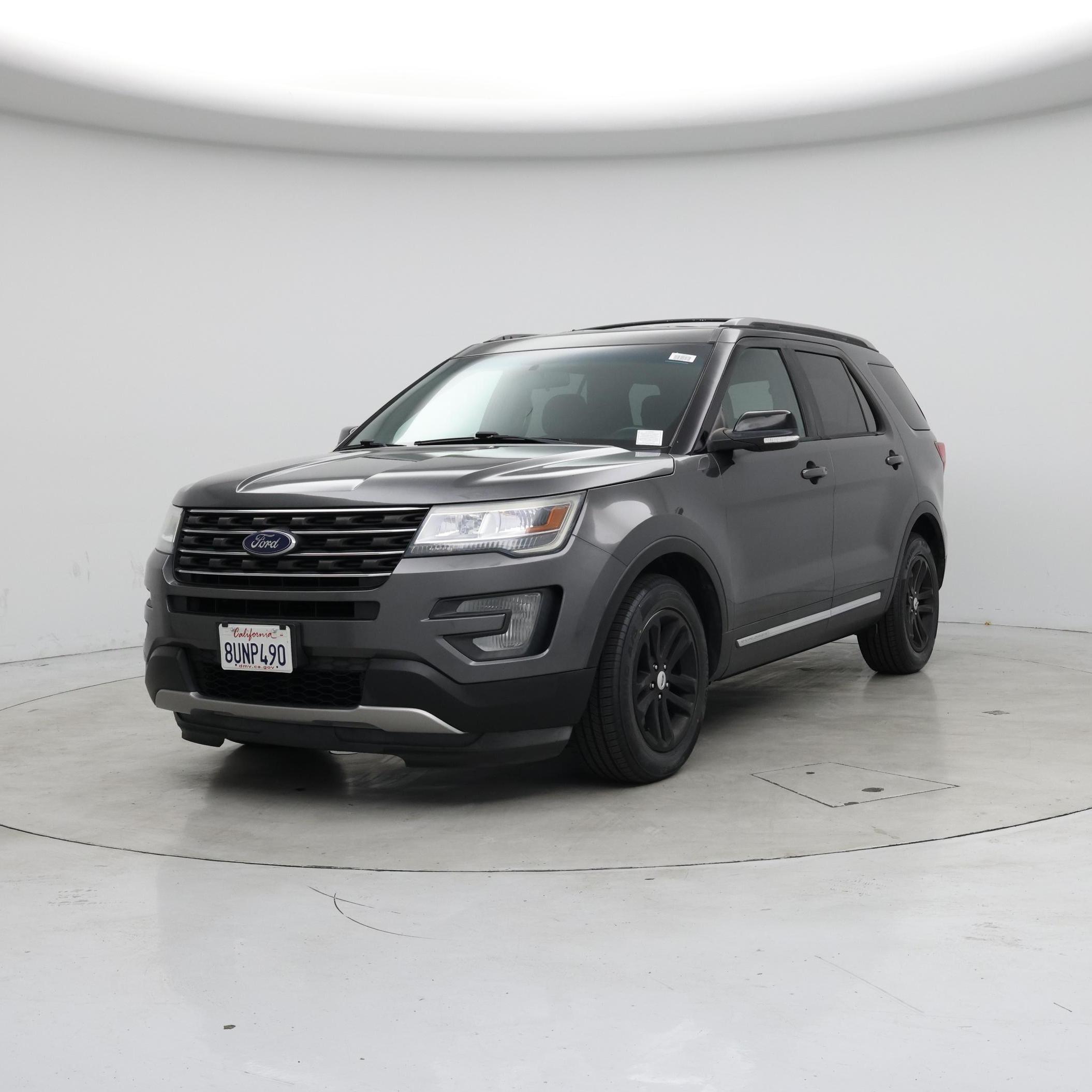 Thumbnail: 2017 Ford Explorer - 4