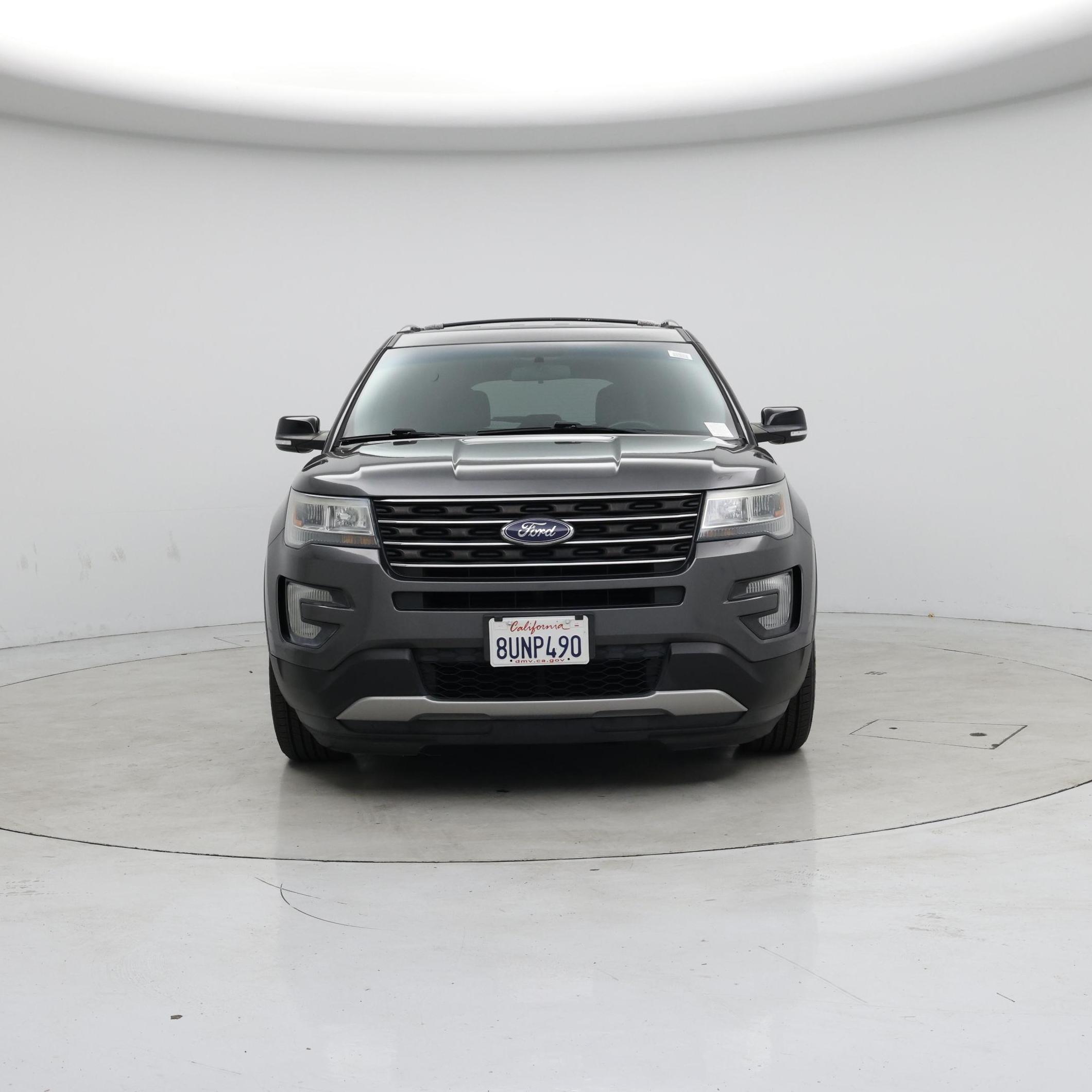 Thumbnail: 2017 Ford Explorer - 5