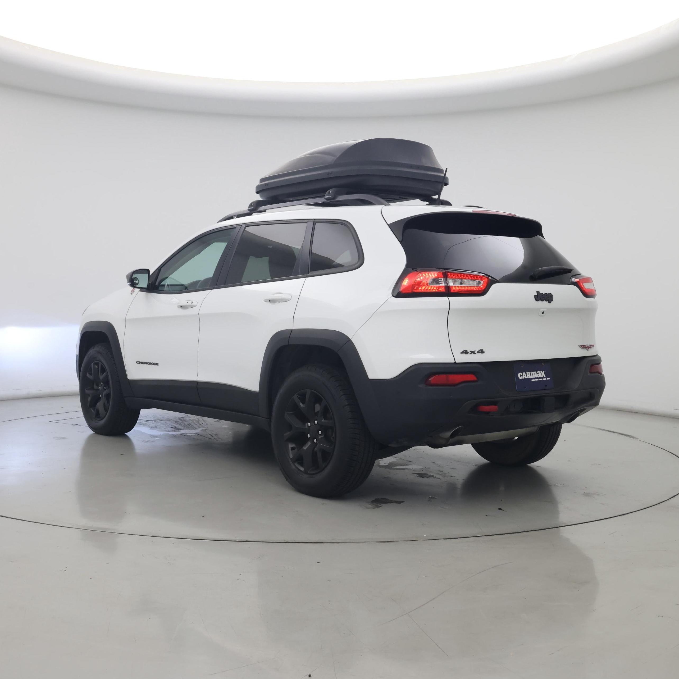 Thumbnail: 2017 Jeep Cherokee - 2