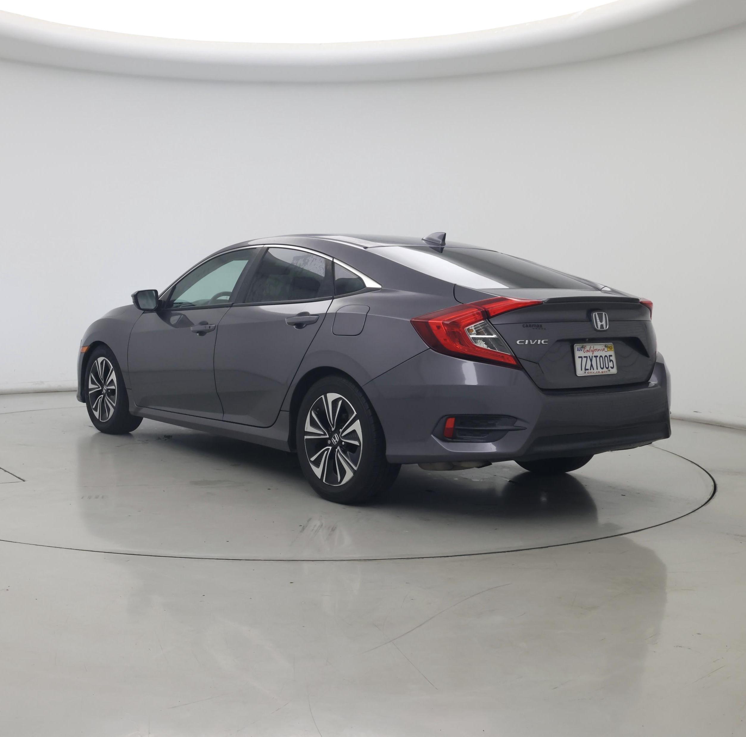 Thumbnail: 2017 Honda Civic - 2