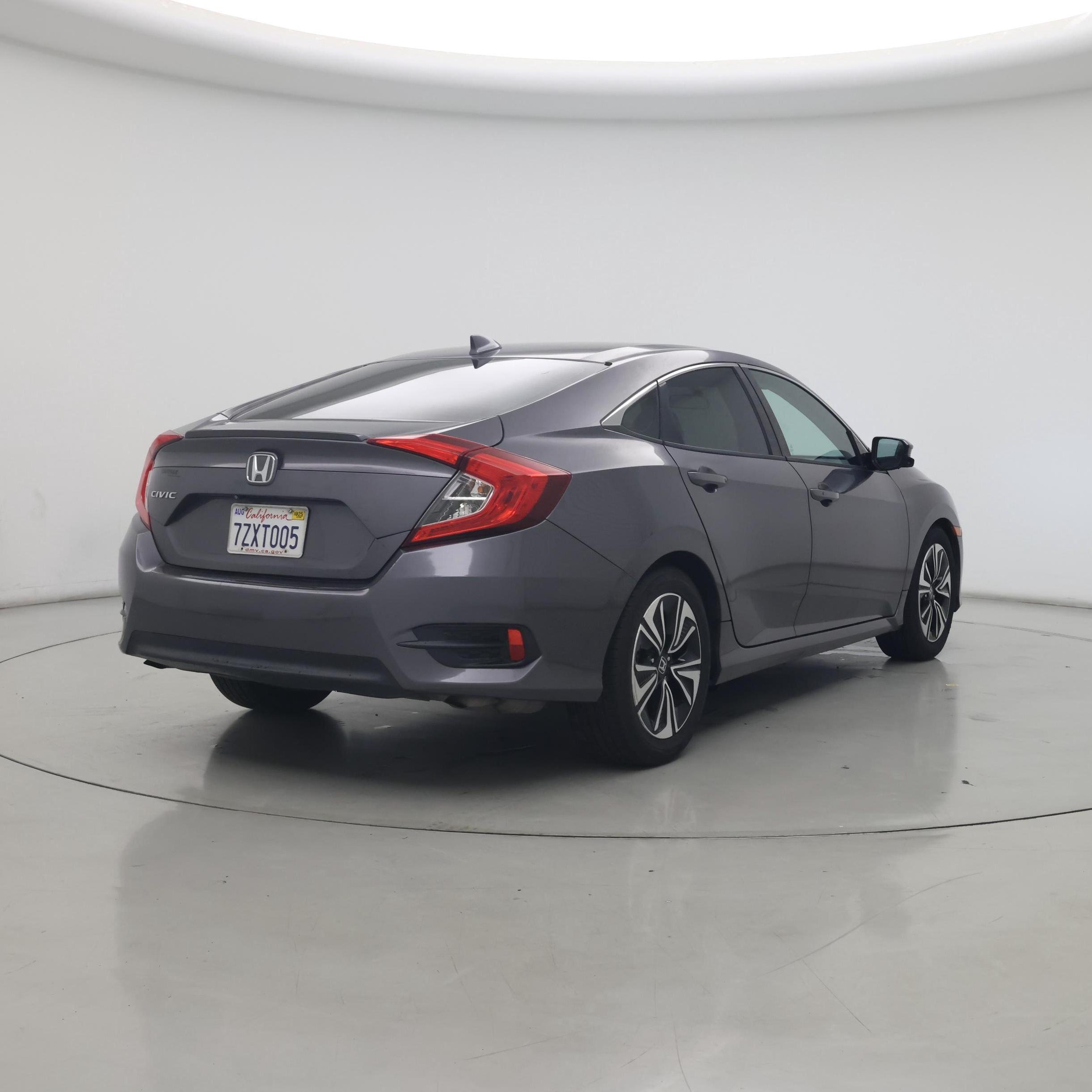 Thumbnail: 2017 Honda Civic - 8
