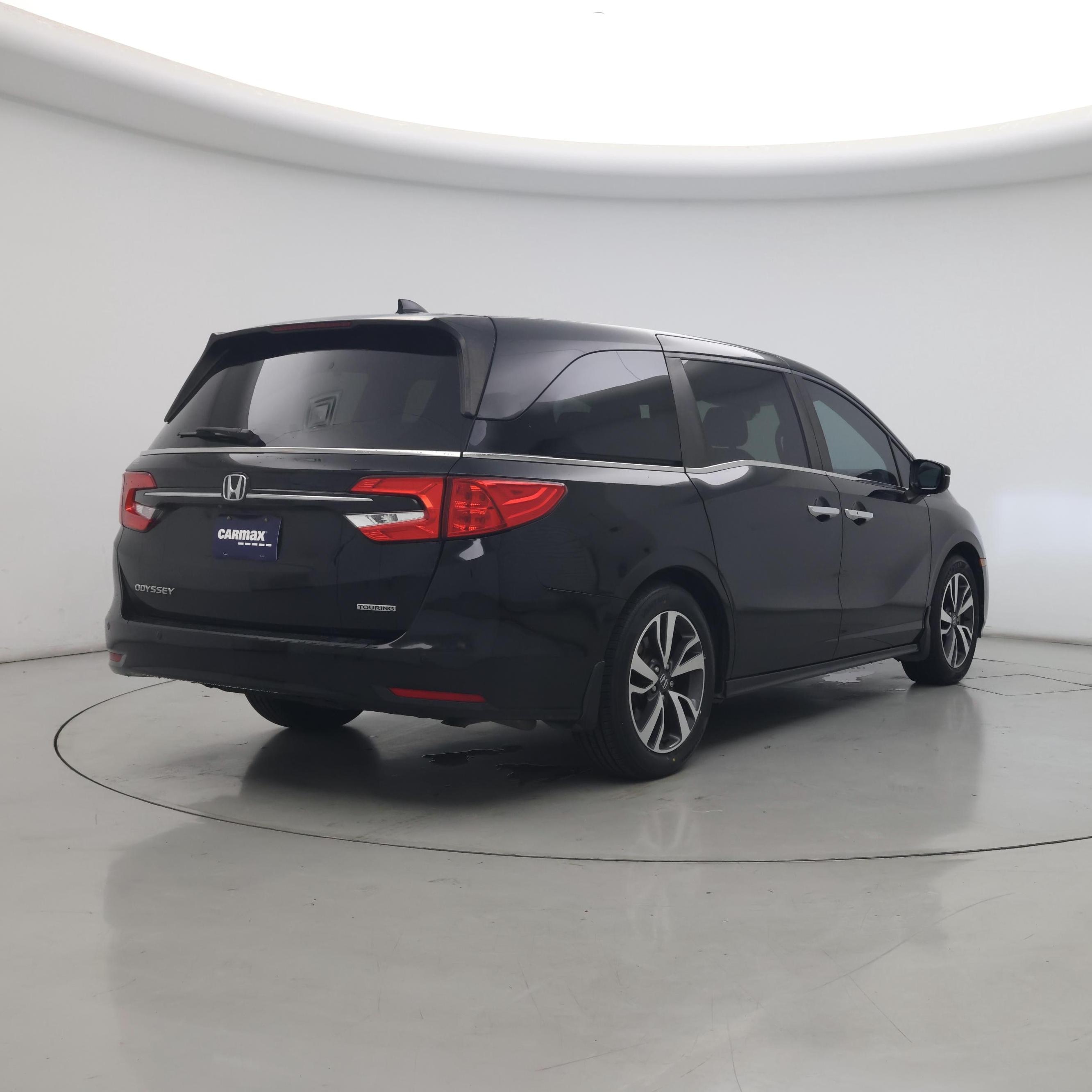 Thumbnail: 2021 Honda Odyssey - 8