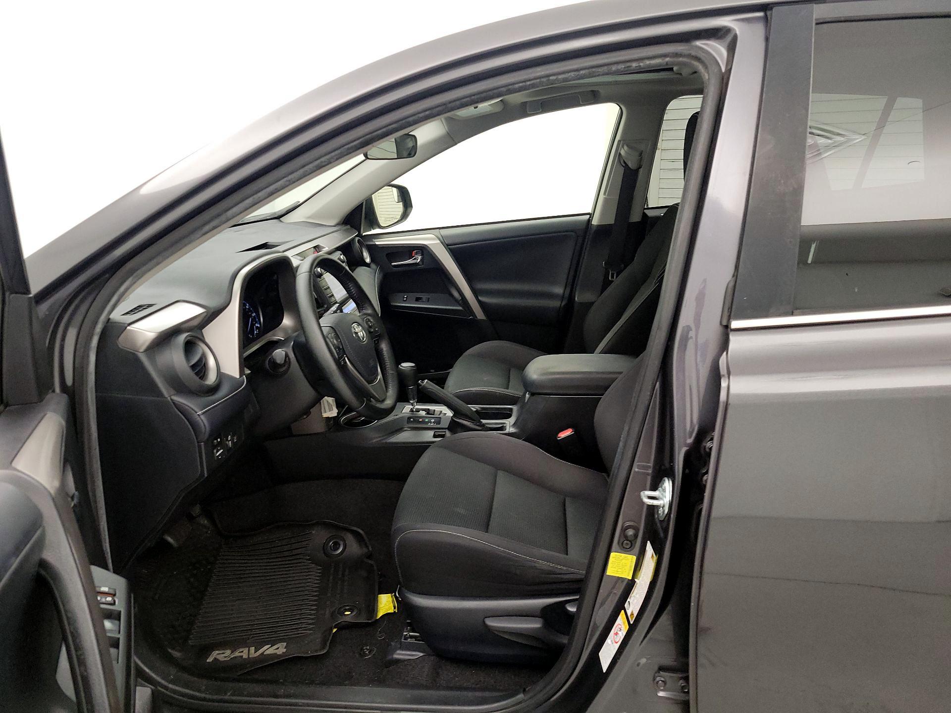 Thumbnail: 2017 Toyota RAV4 - 11