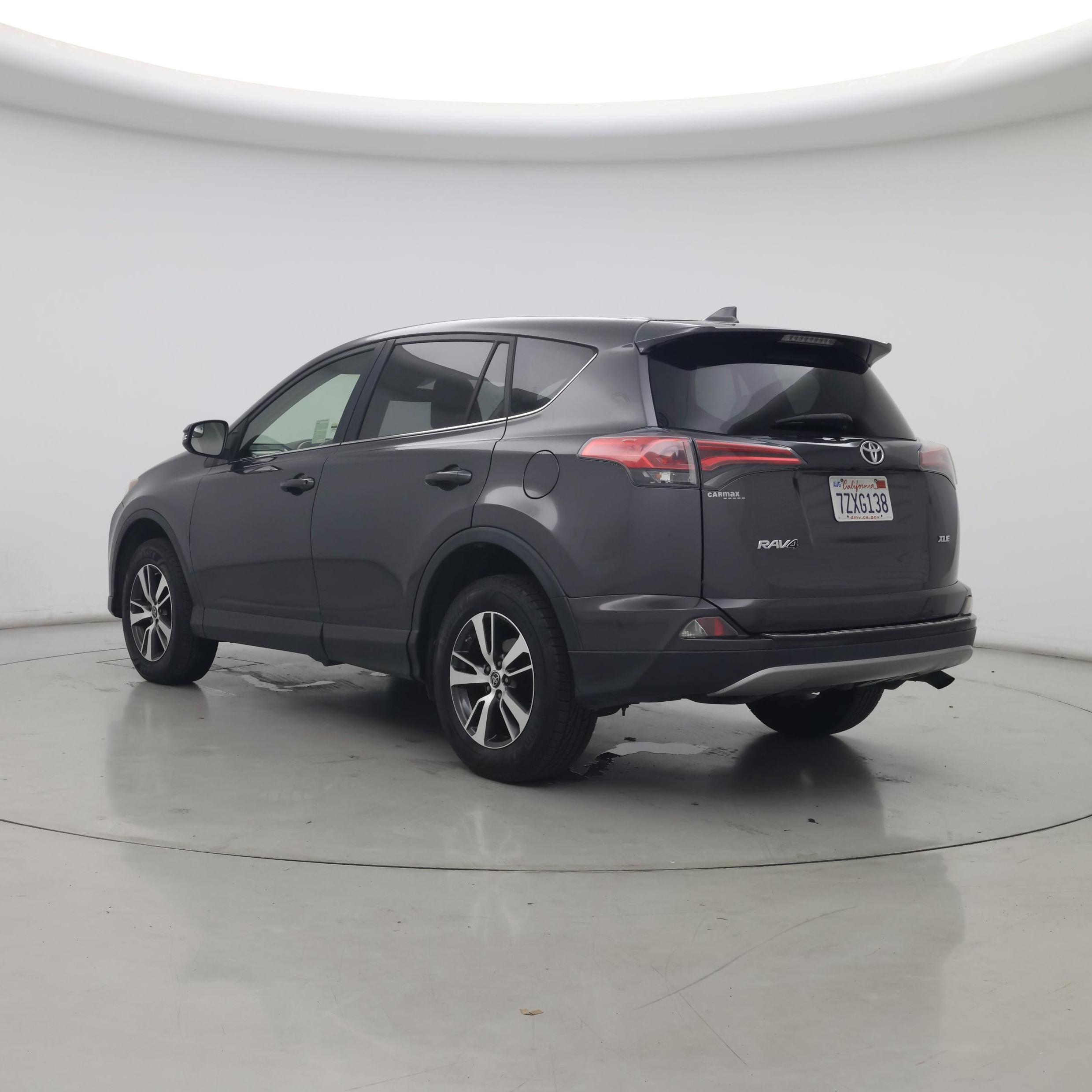 Thumbnail: 2017 Toyota RAV4 - 2