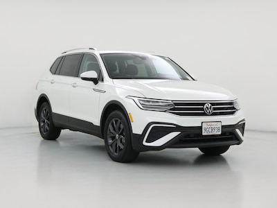 White 2023 Volkswagen Tiguan SE