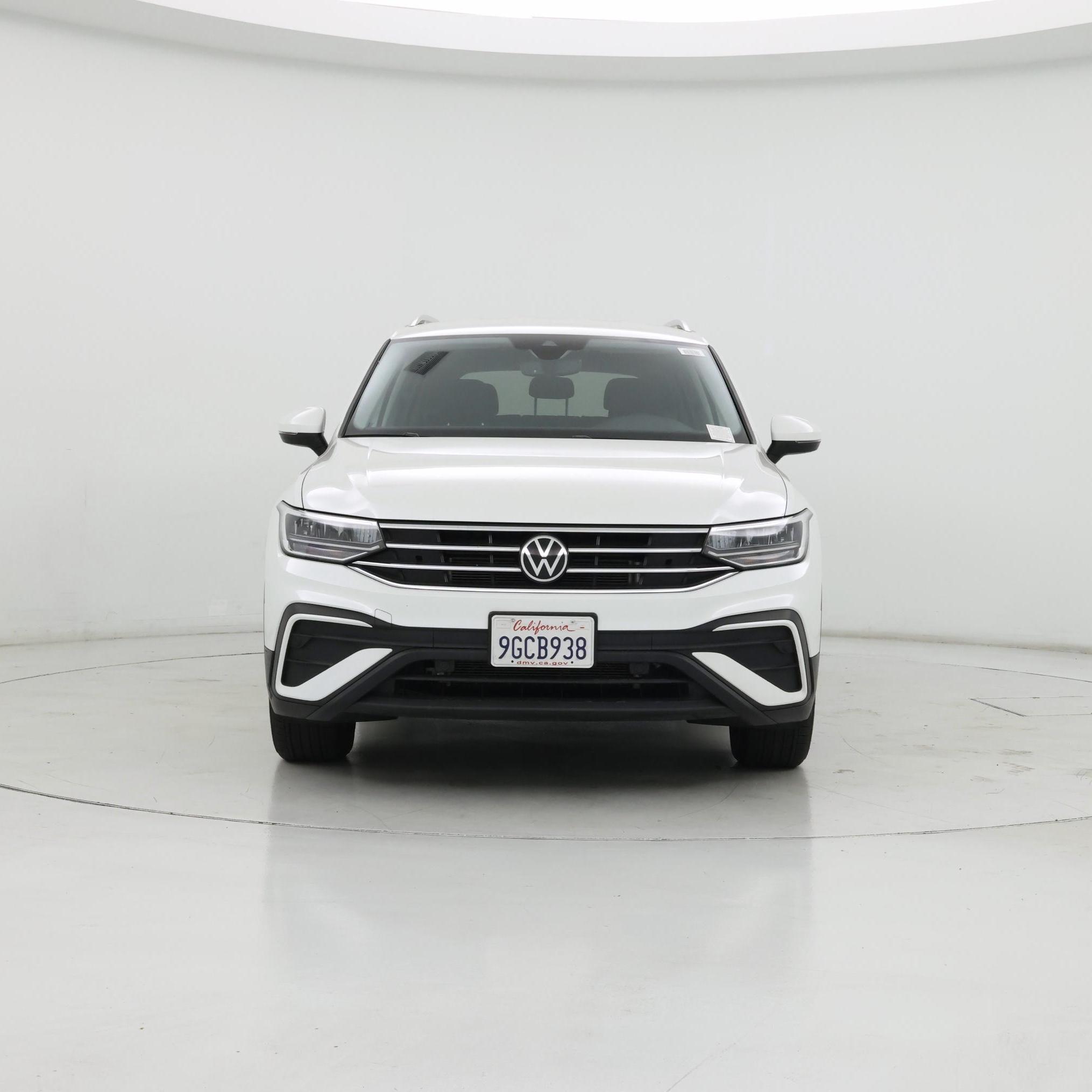 Thumbnail: 2023 Volkswagen Tiguan - 5