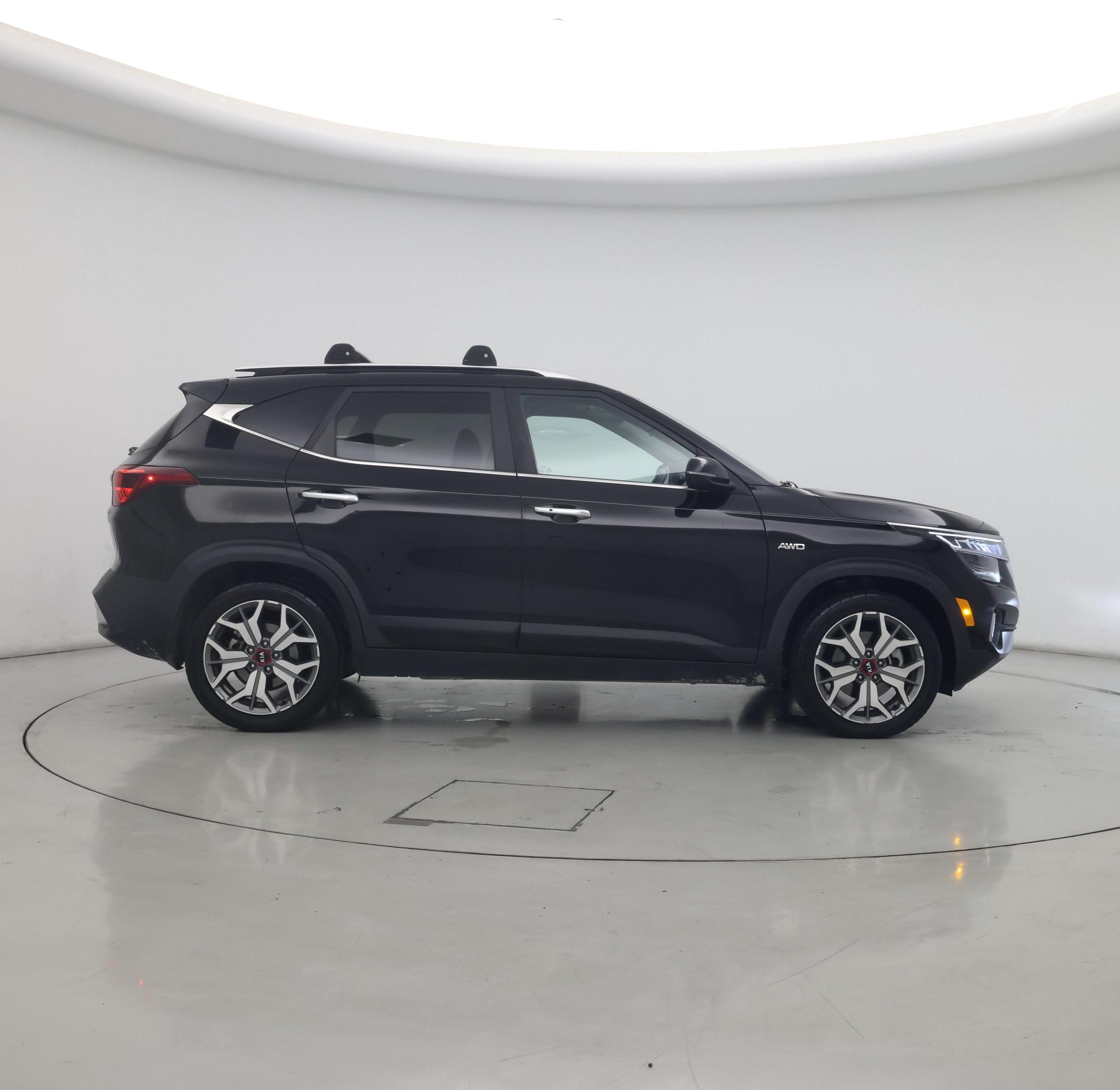 Thumbnail: 2021 Kia Seltos - 7
