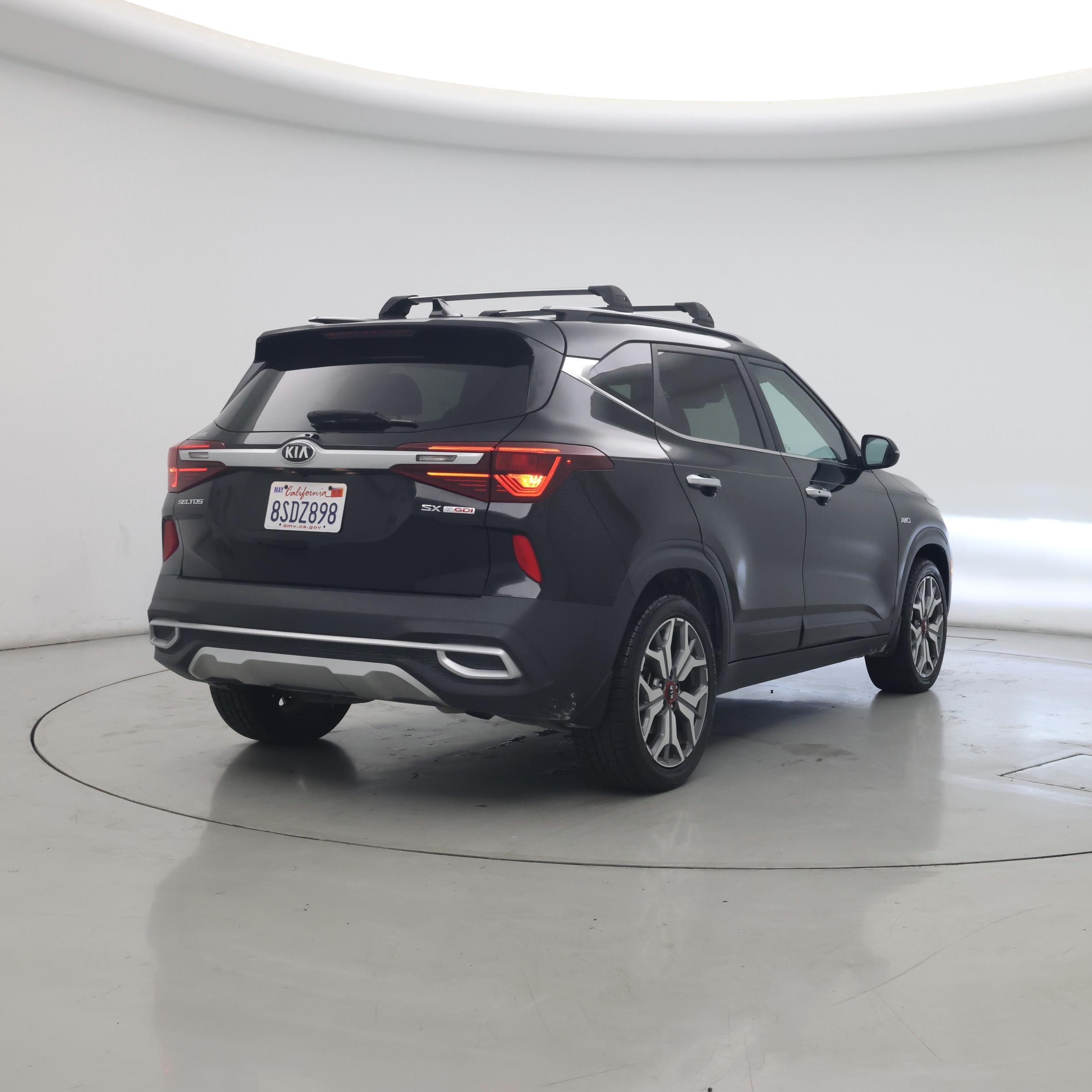Thumbnail: 2021 Kia Seltos - 8