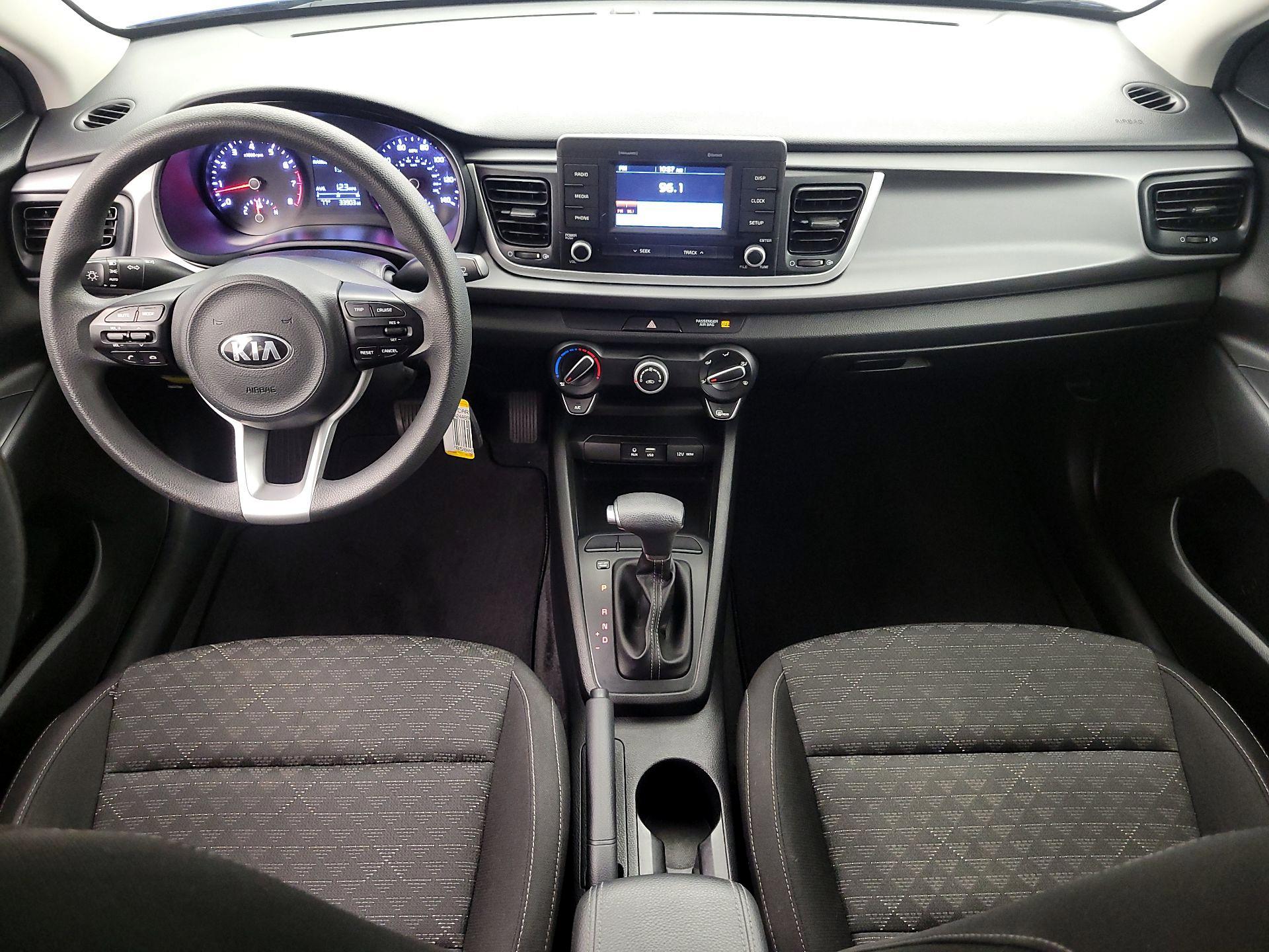 Thumbnail: 2019 Kia Rio - 9