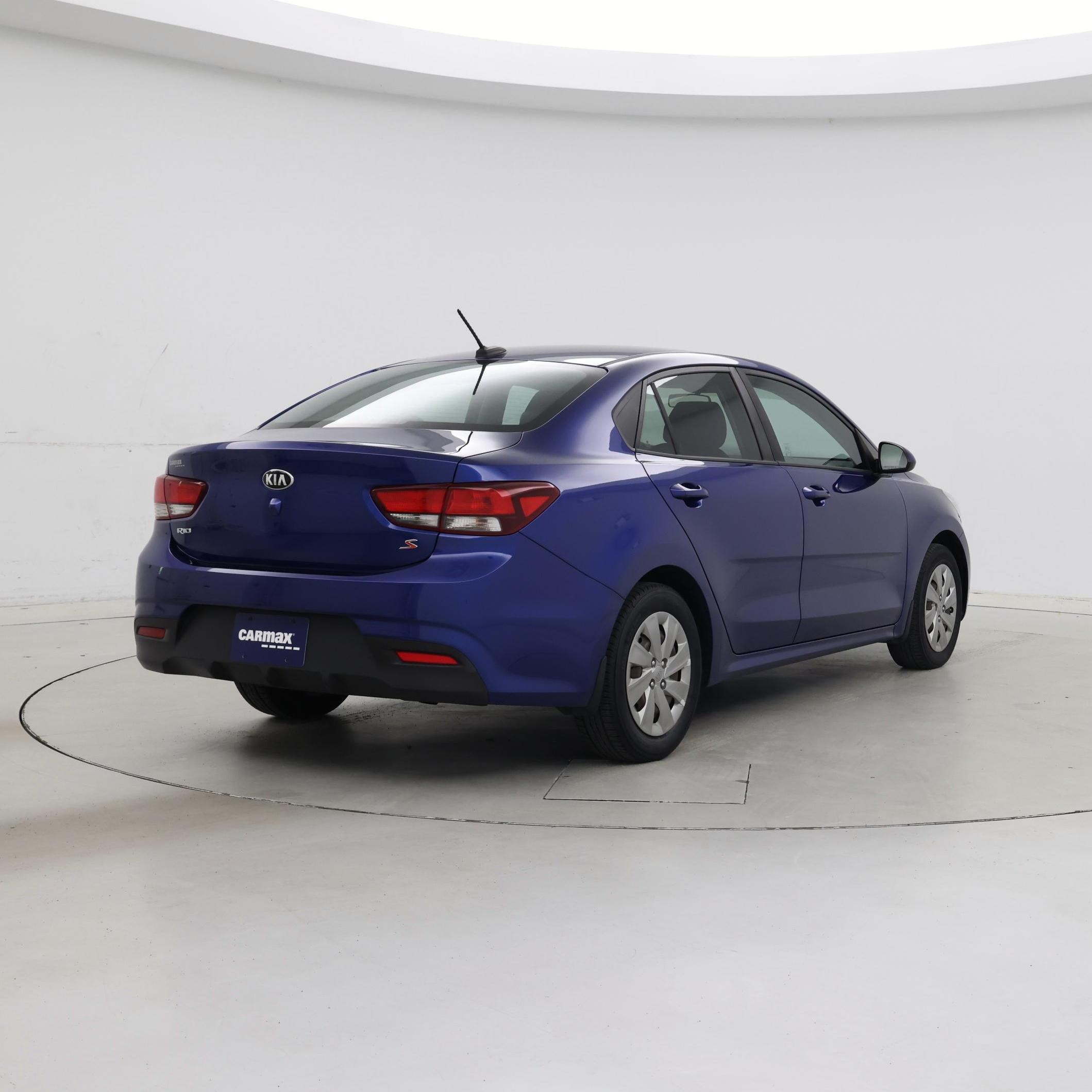 Thumbnail: 2019 Kia Rio - 8