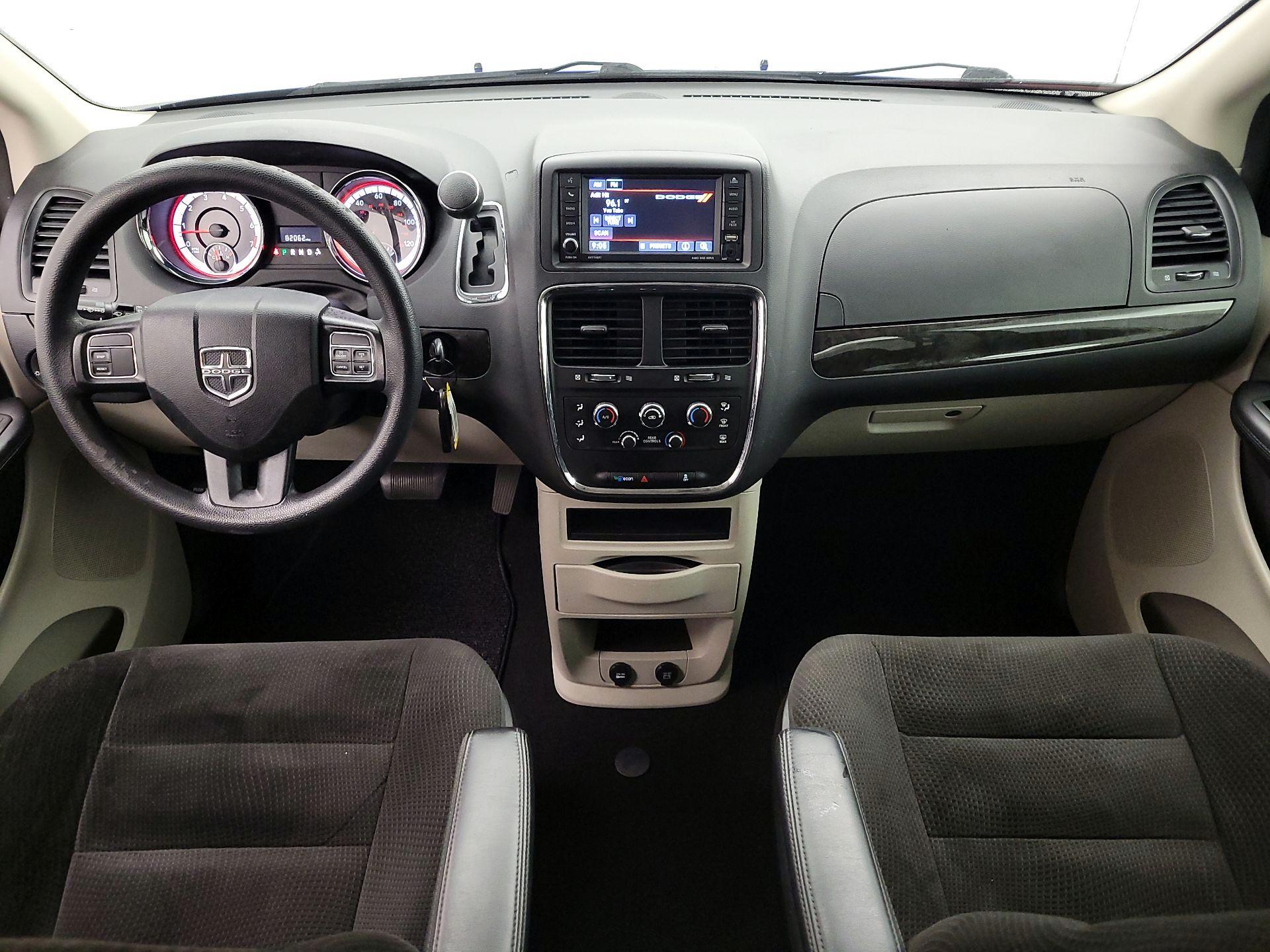 Thumbnail: 2019 Dodge Grand Caravan - 9