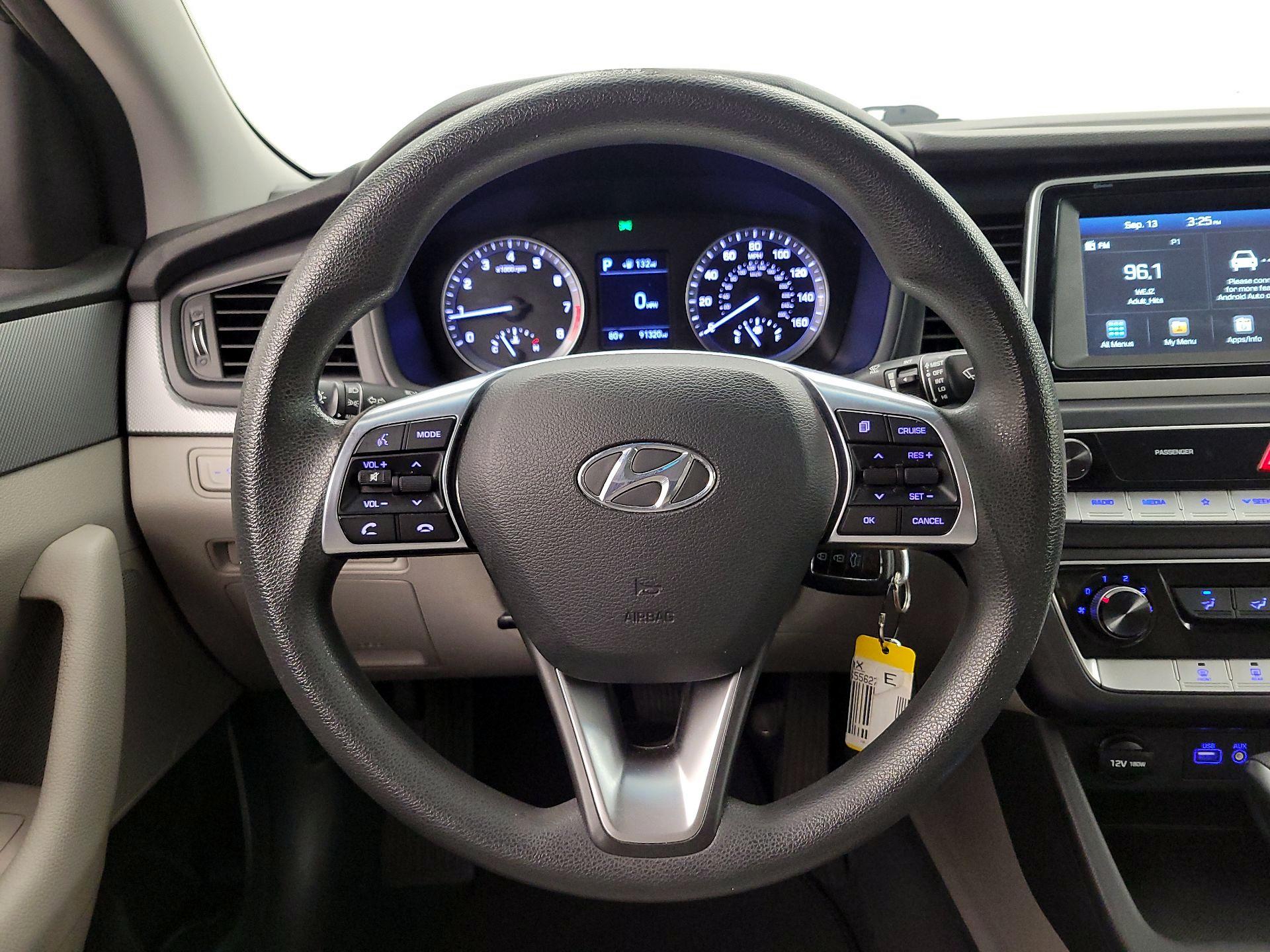 Thumbnail: 2018 Hyundai Sonata - 10