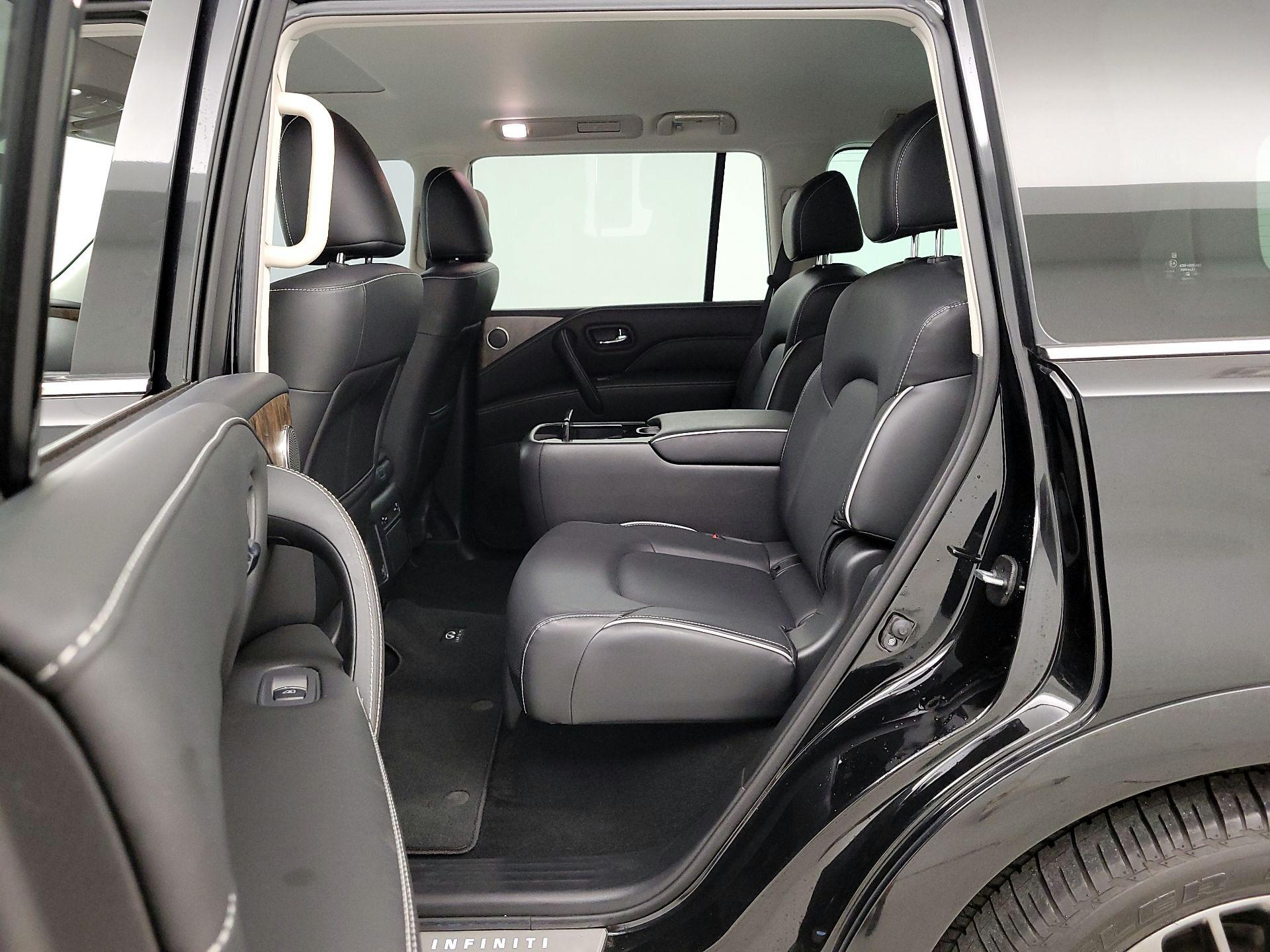 Thumbnail: 2023 INFINITI QX80 - 20