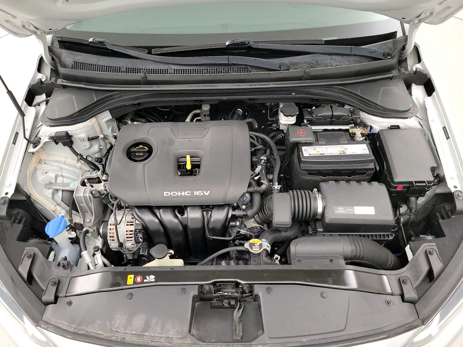 Thumbnail: 2018 Hyundai Elantra - 20
