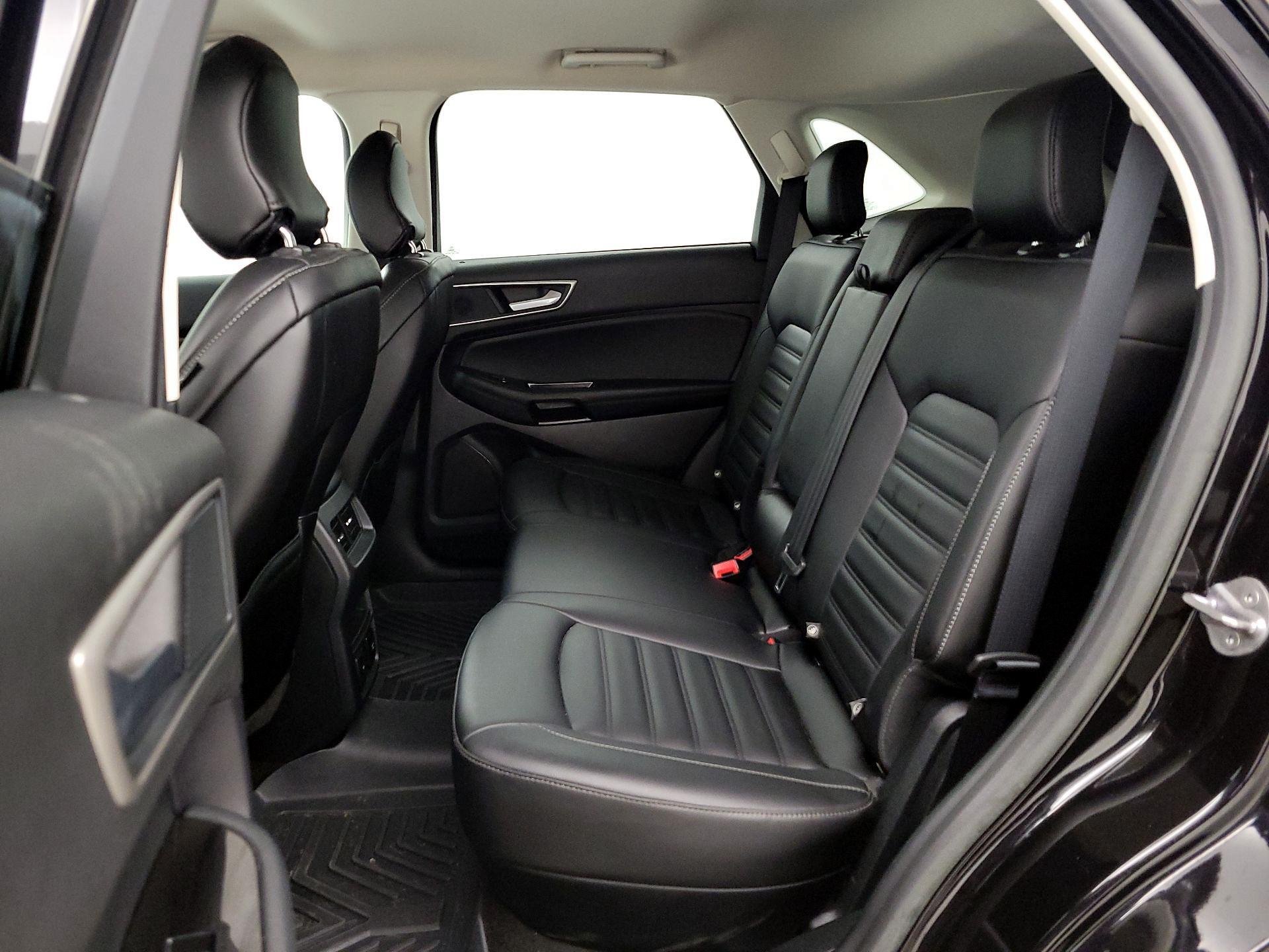 Thumbnail: 2019 Ford Edge - 20